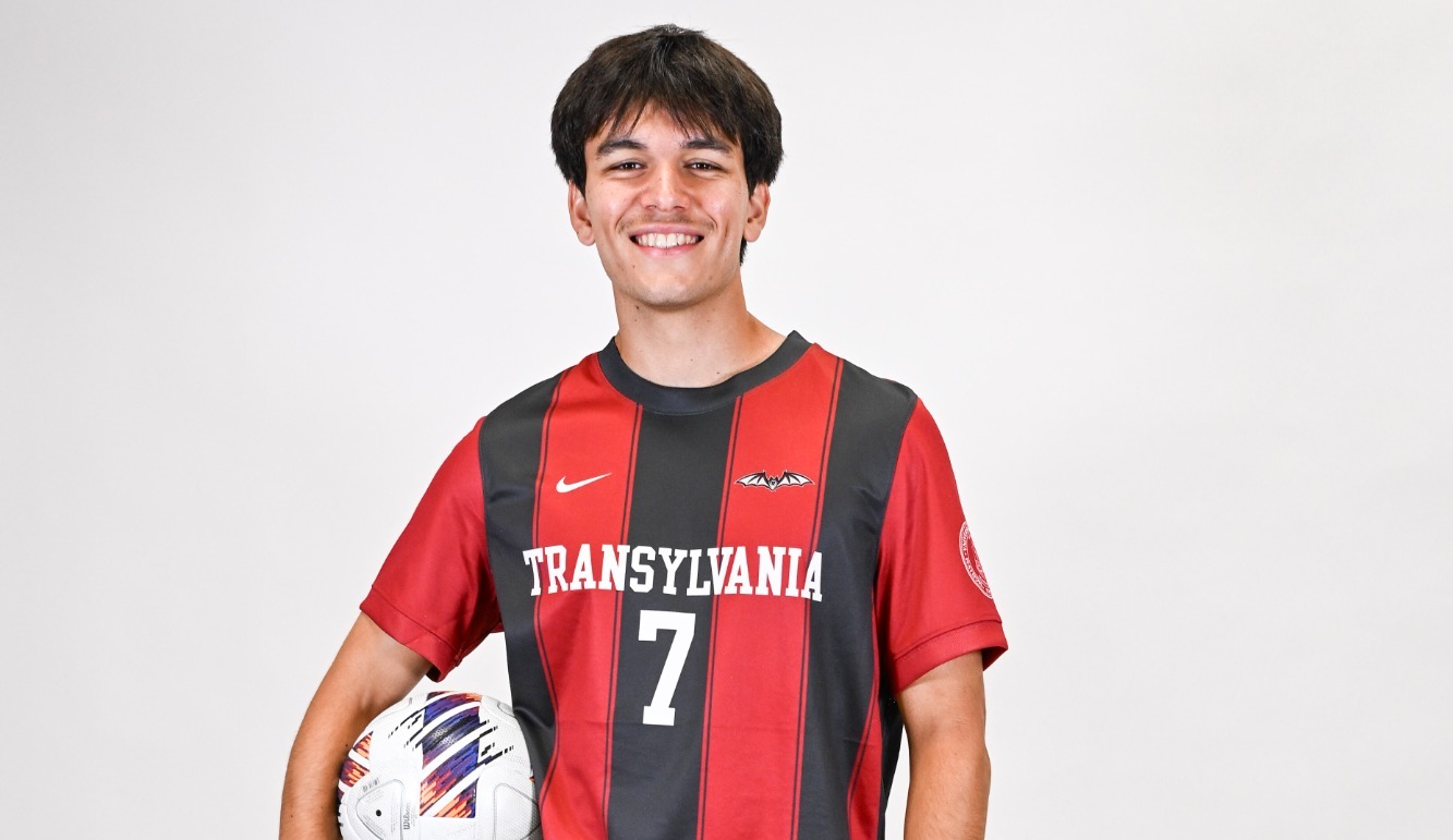Cole Varela (#7) poses for a portrait at Men's Soccer Media Day. 