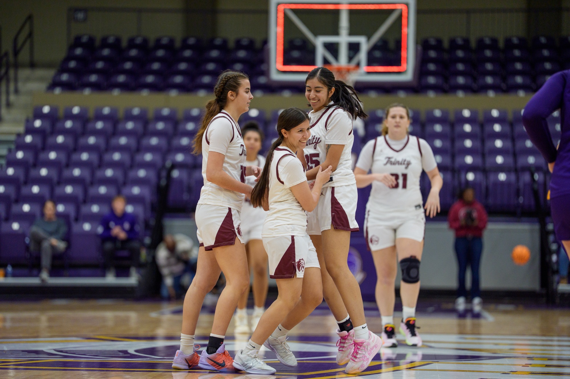 251218 wbb story pic