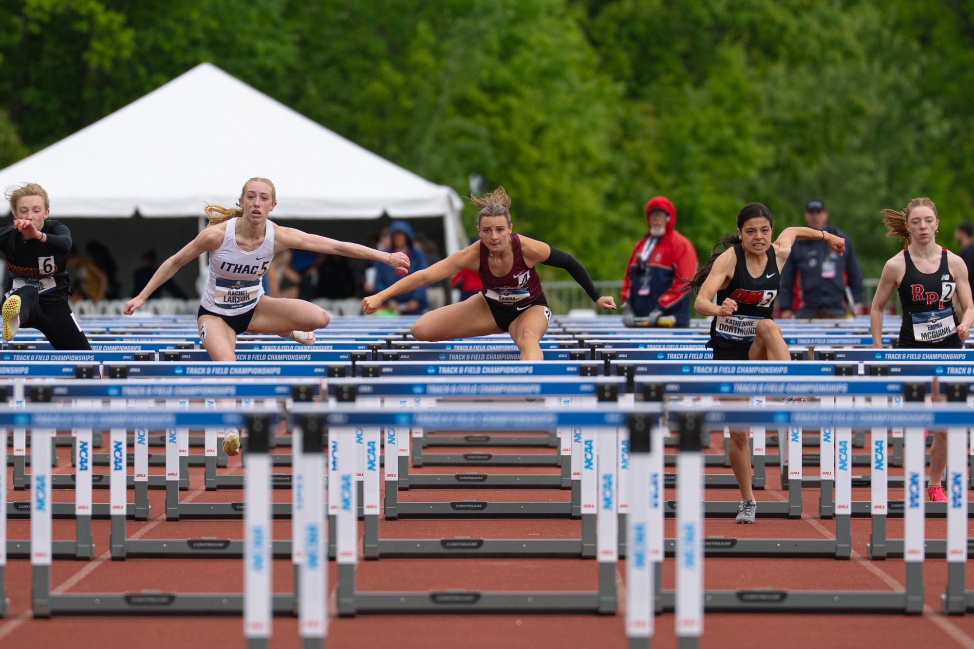 250523 track story pic