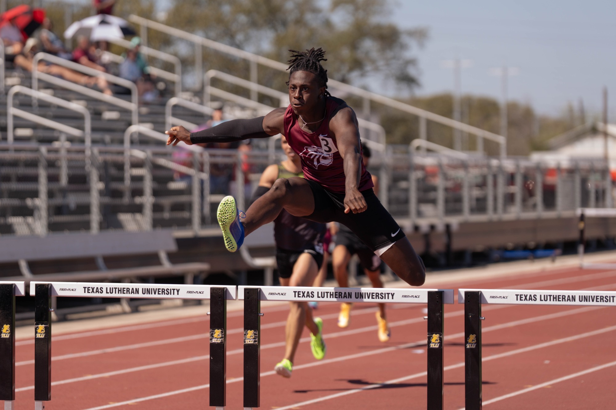 260328 track story pic