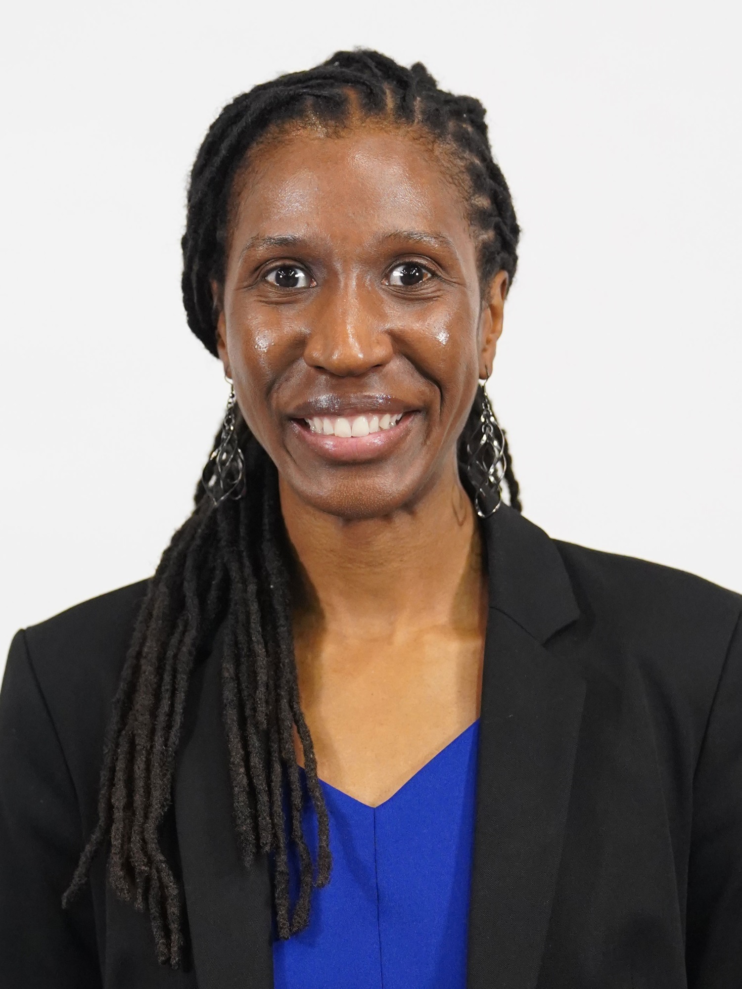 dawnyell_fletcher_22_headshot