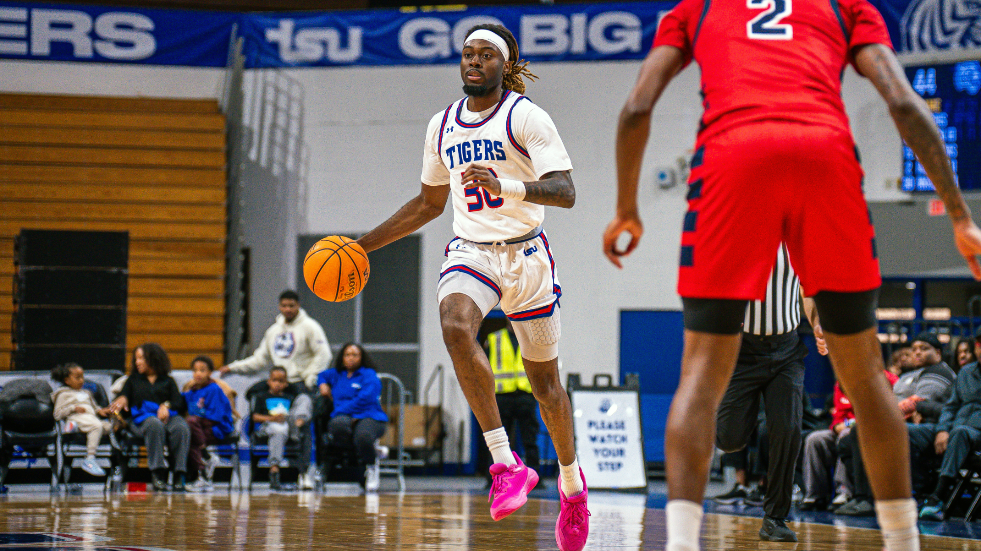 Aaron Nkrumah vs Southern Indiana