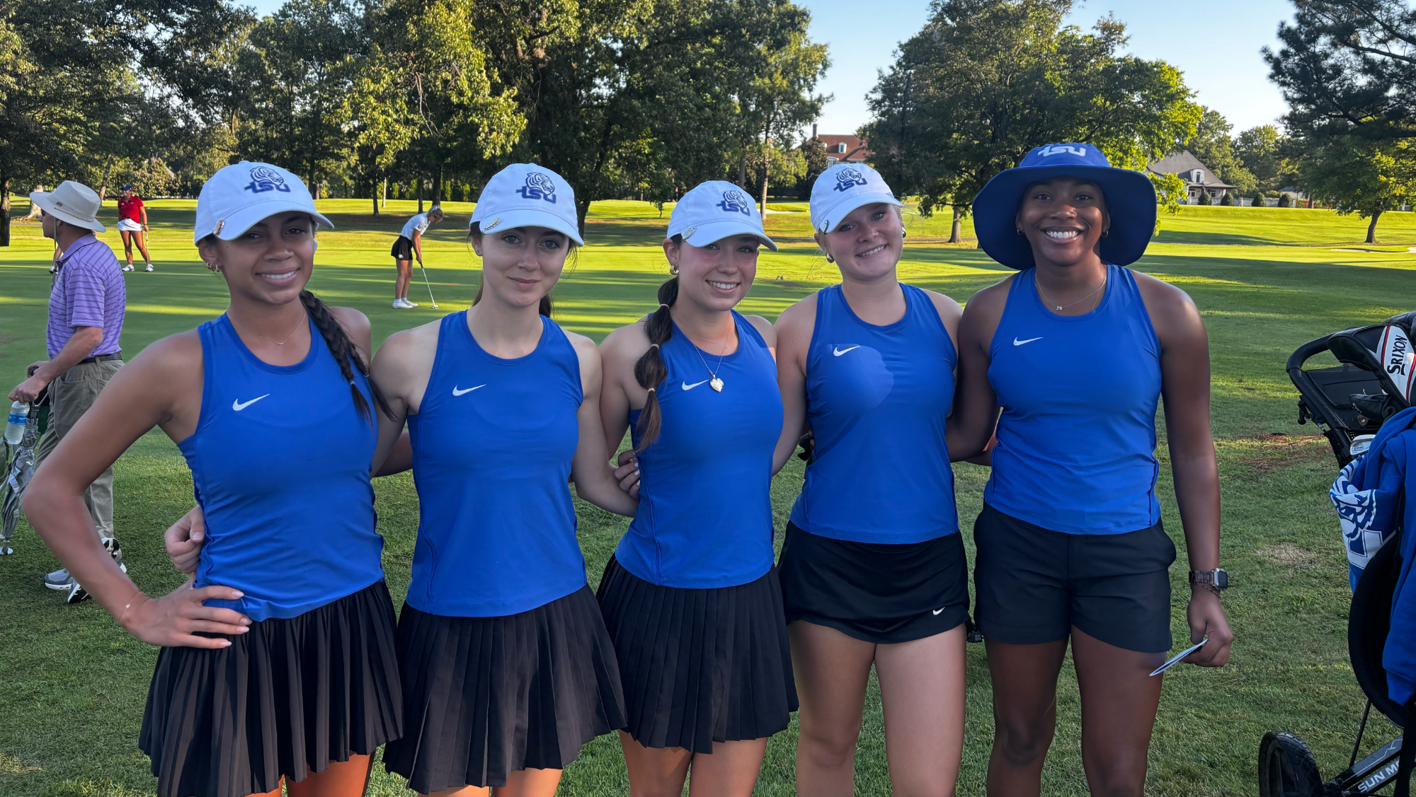 Women's Golf Team Picture