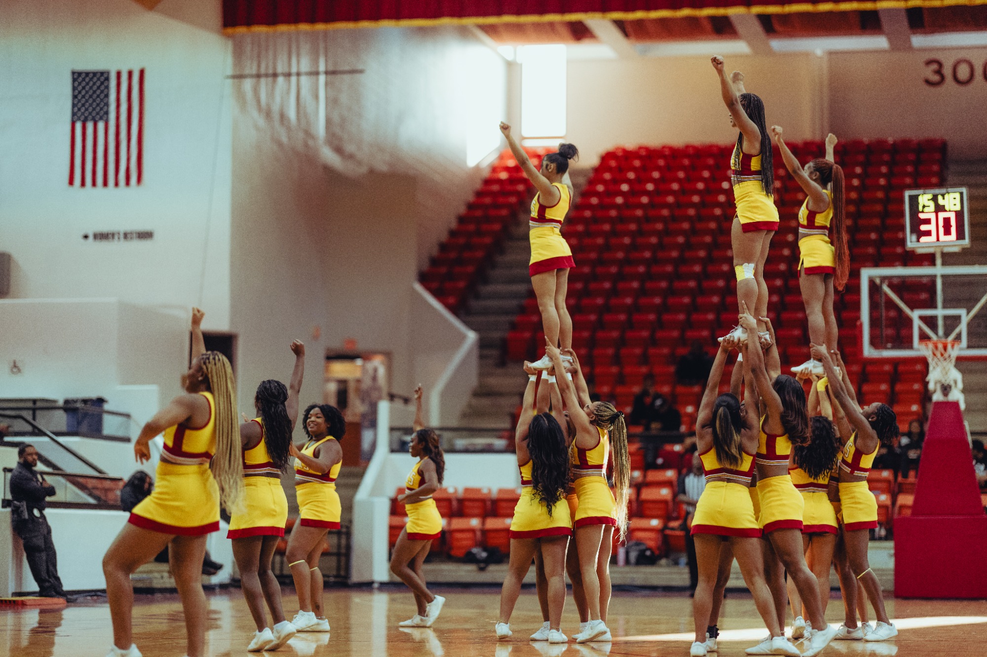 Cheer vs. LeMoyne-Owen