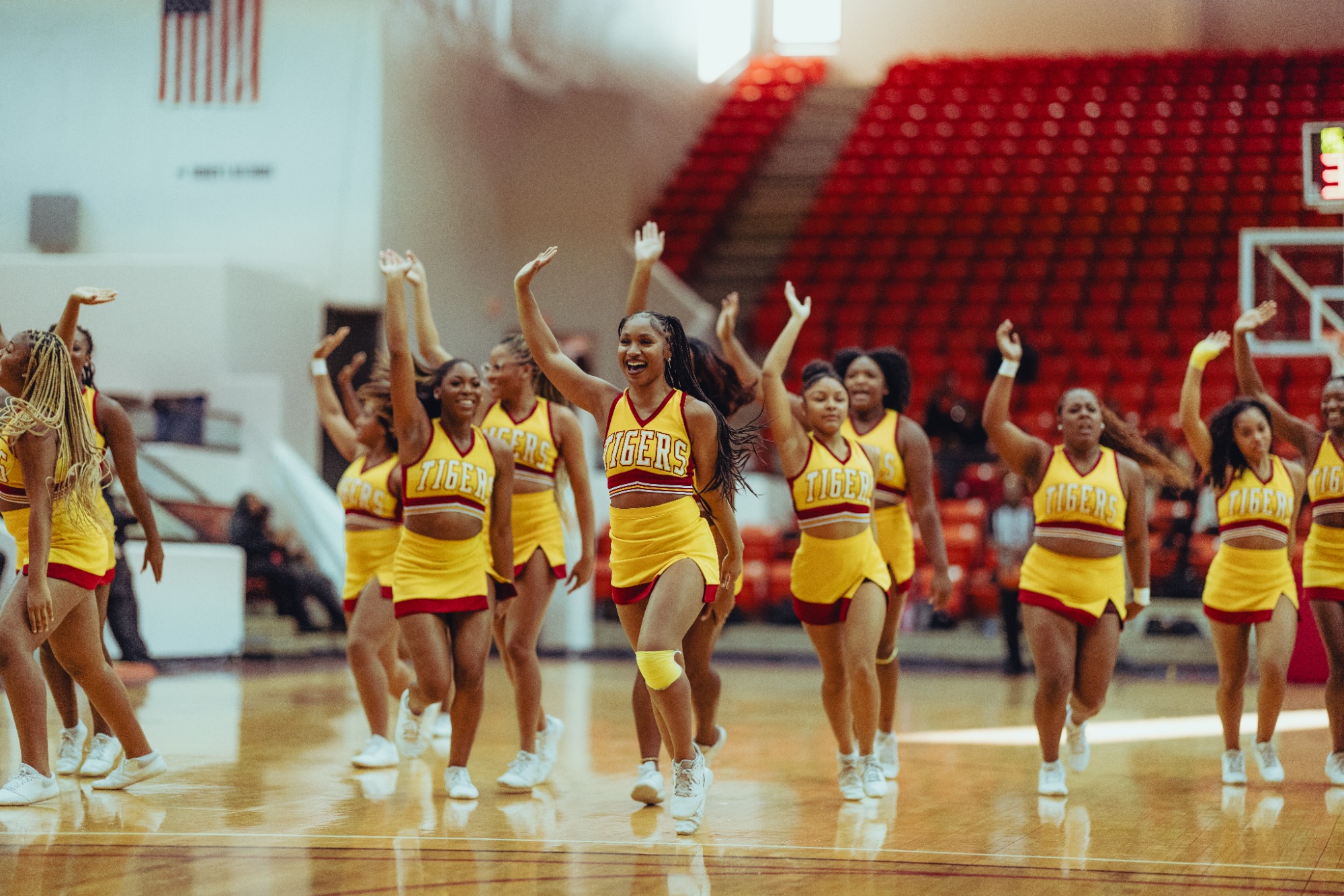 Cheer vs. LeMoyne-Owen