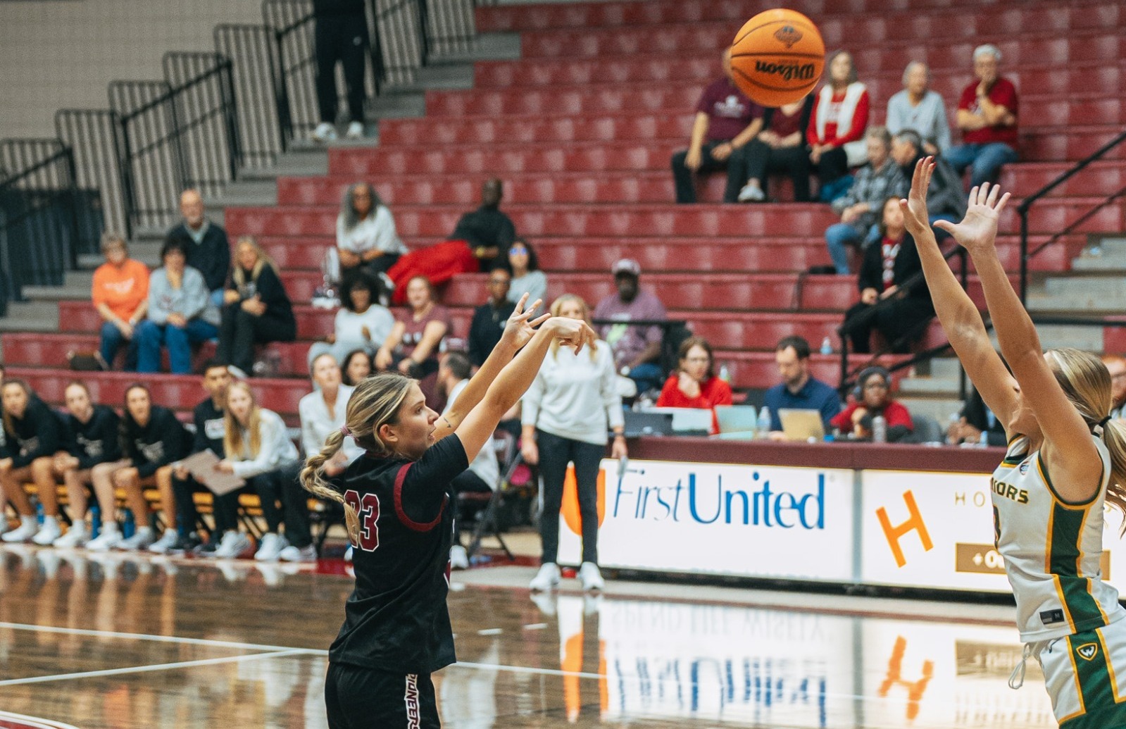 jada shooting the ball in the win over wayne state