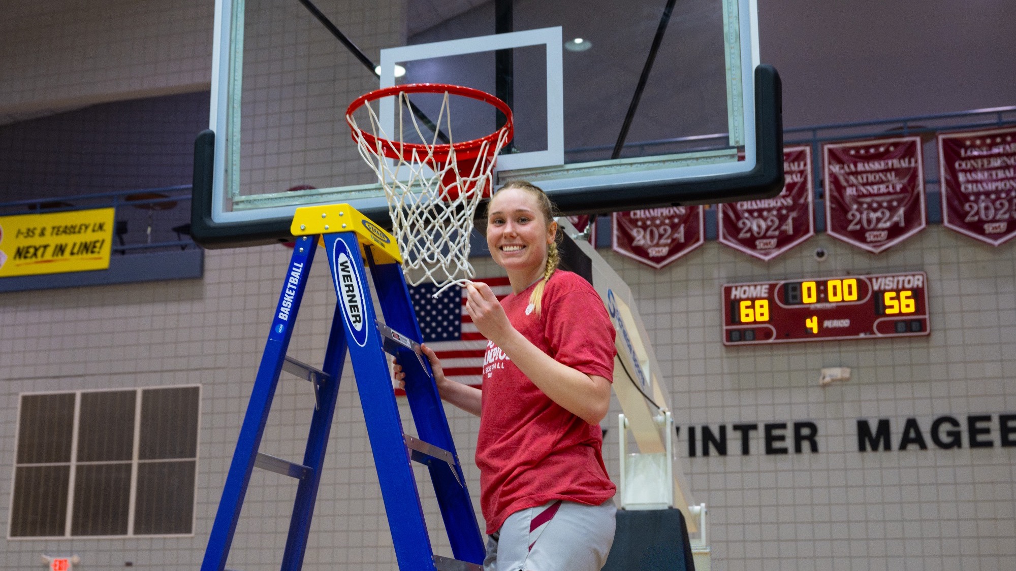 Gabby net ut vs TAMIU