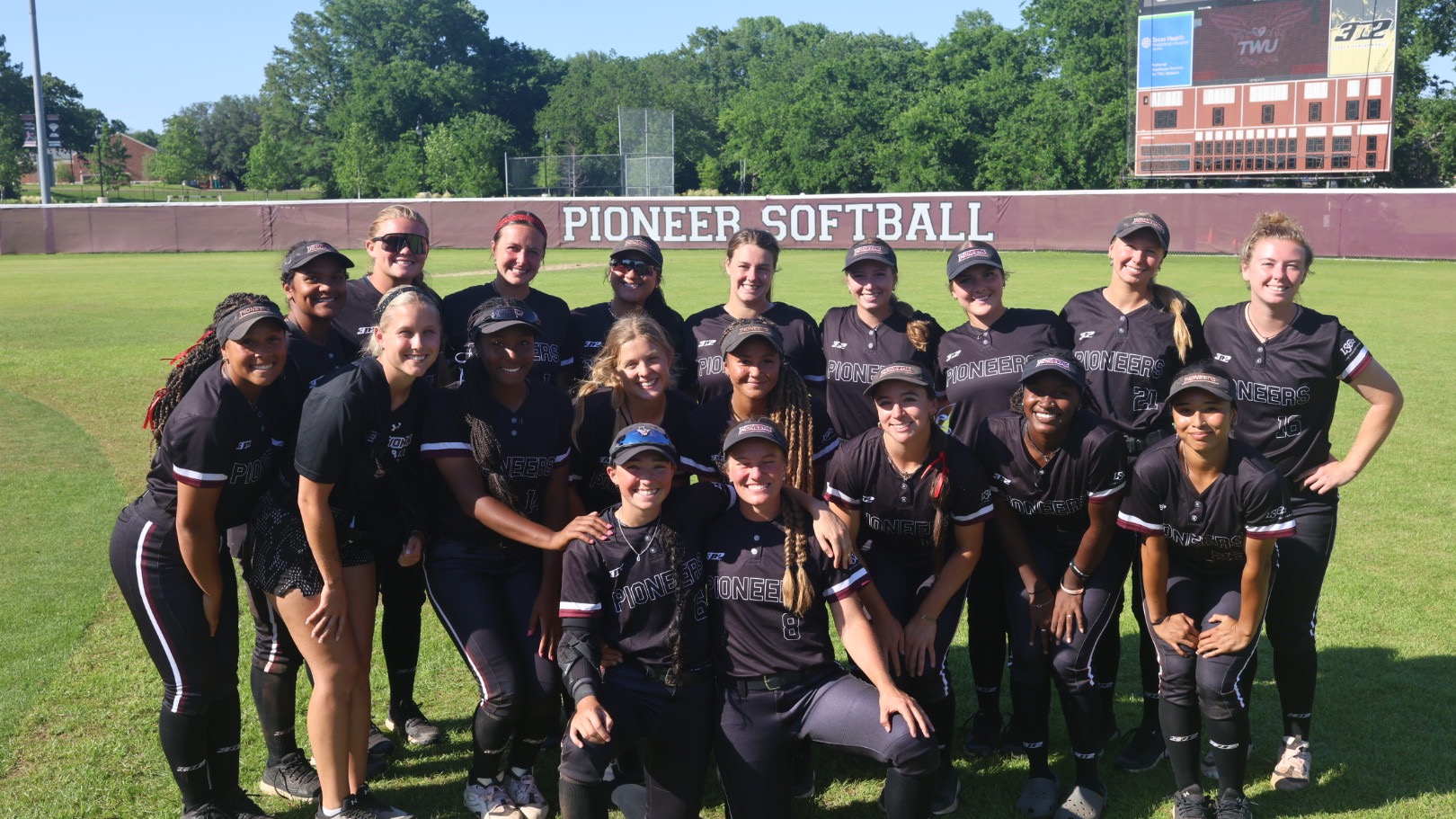 Team photo after TAMUK Senior Day