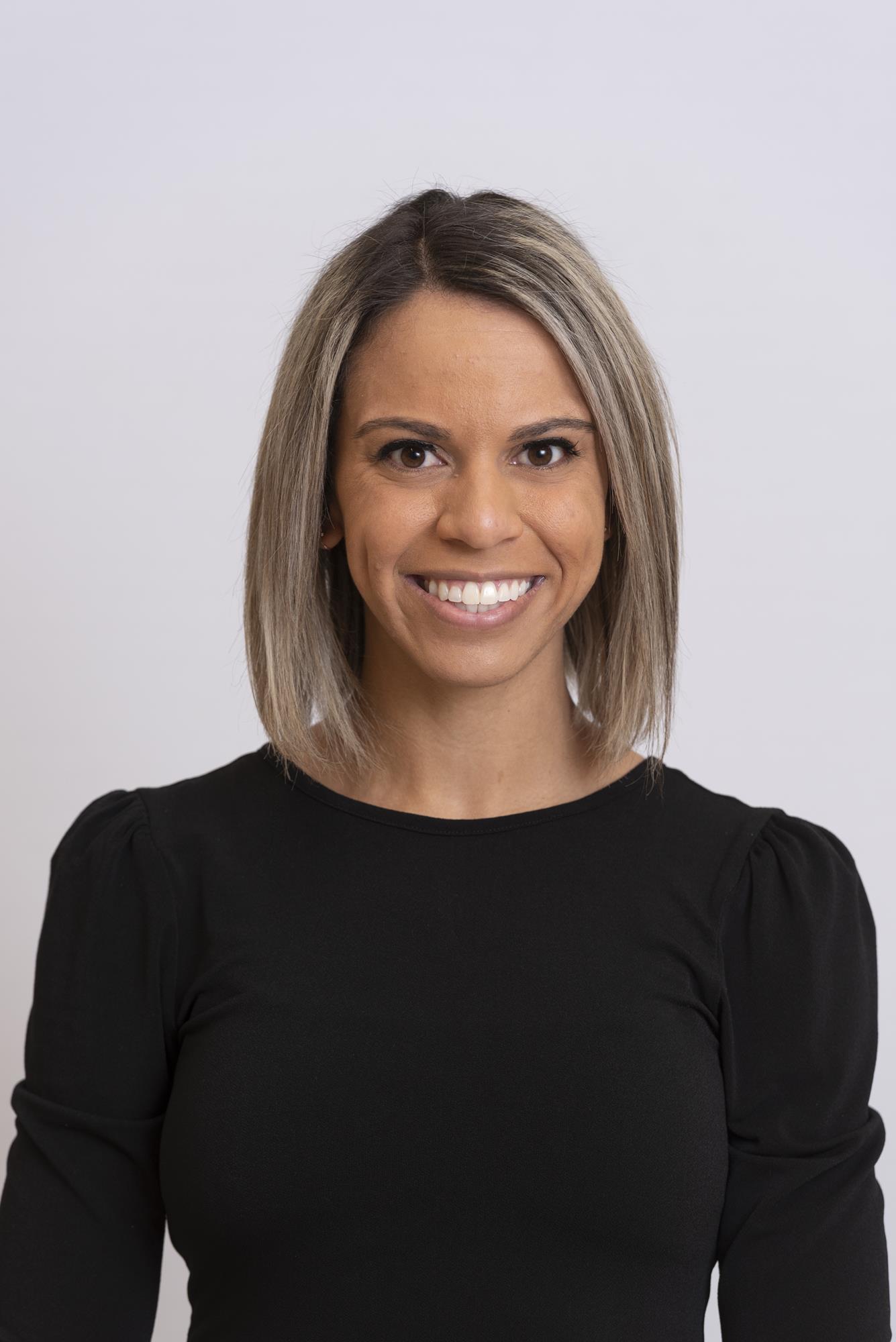 Jocelyn Stephens Headshot