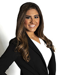 Selina Flores