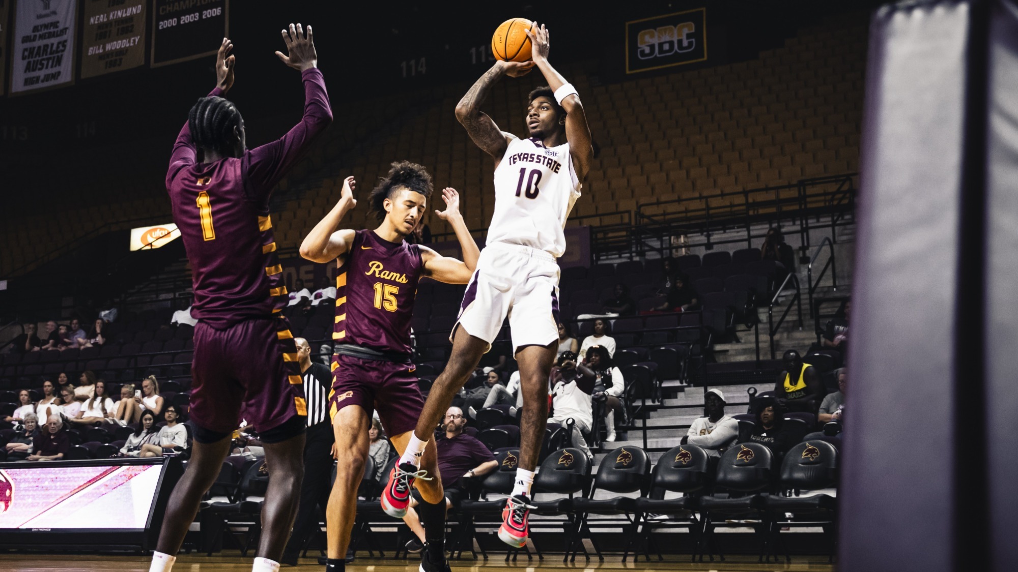 Jaelyn Lee vs. Huston-Tillotson