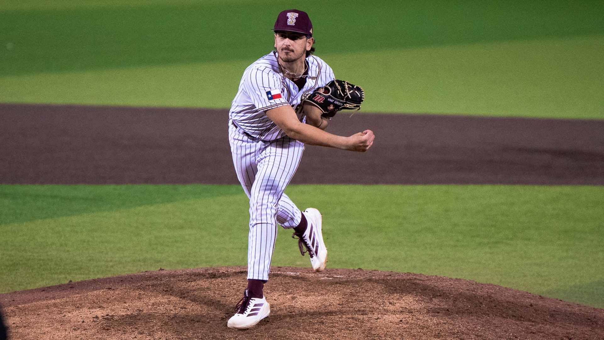 Kyle Froehlich vs. Niagara_GM01