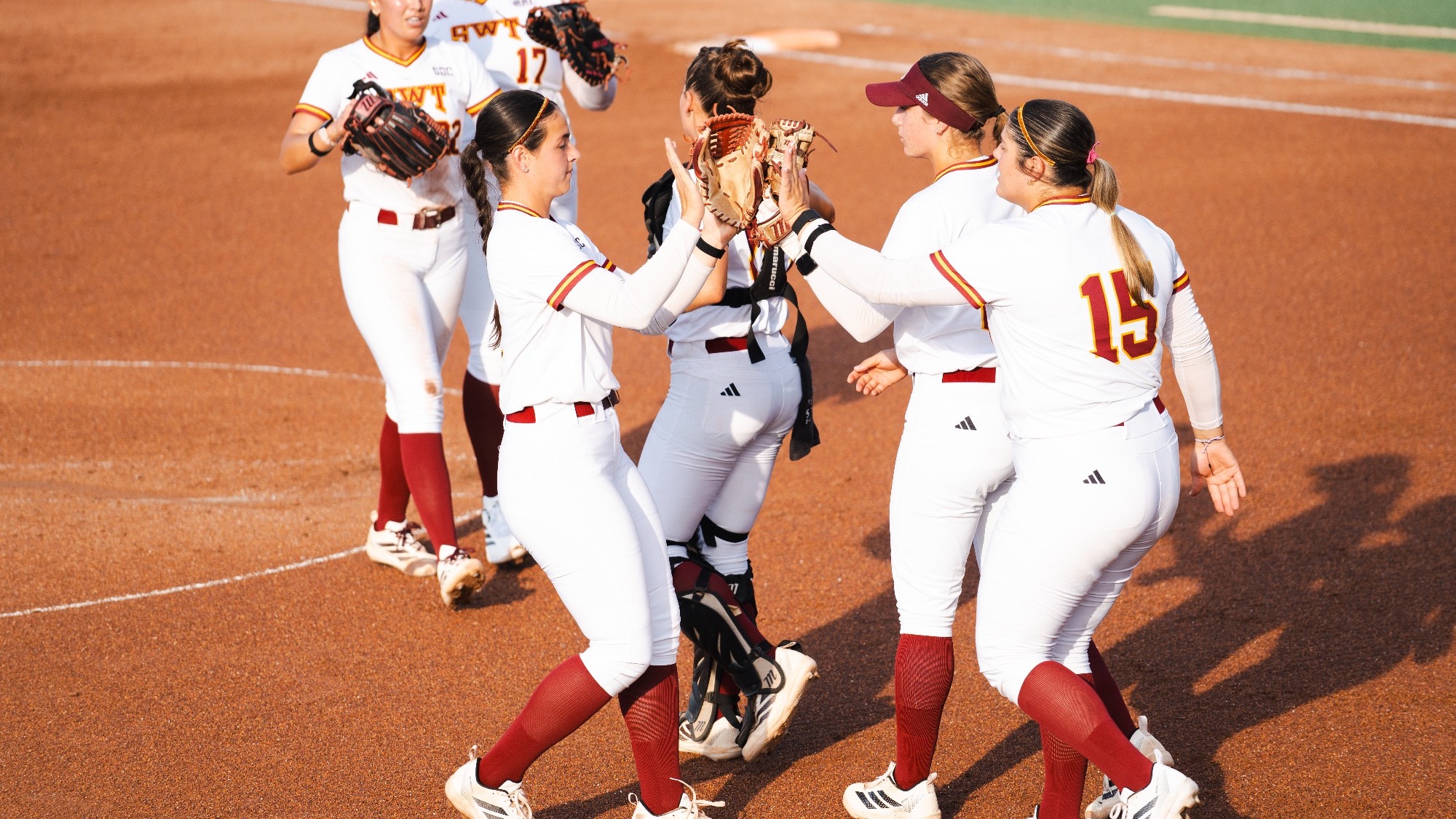 Softball Team vs Coastal Carolina