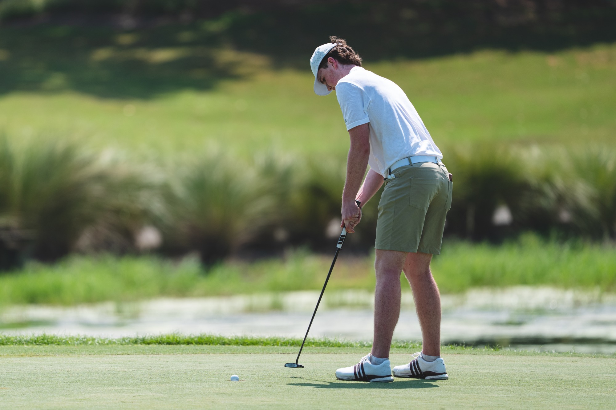 Dean Richards puts at the Sandestin Collegiate Classic golf tournament