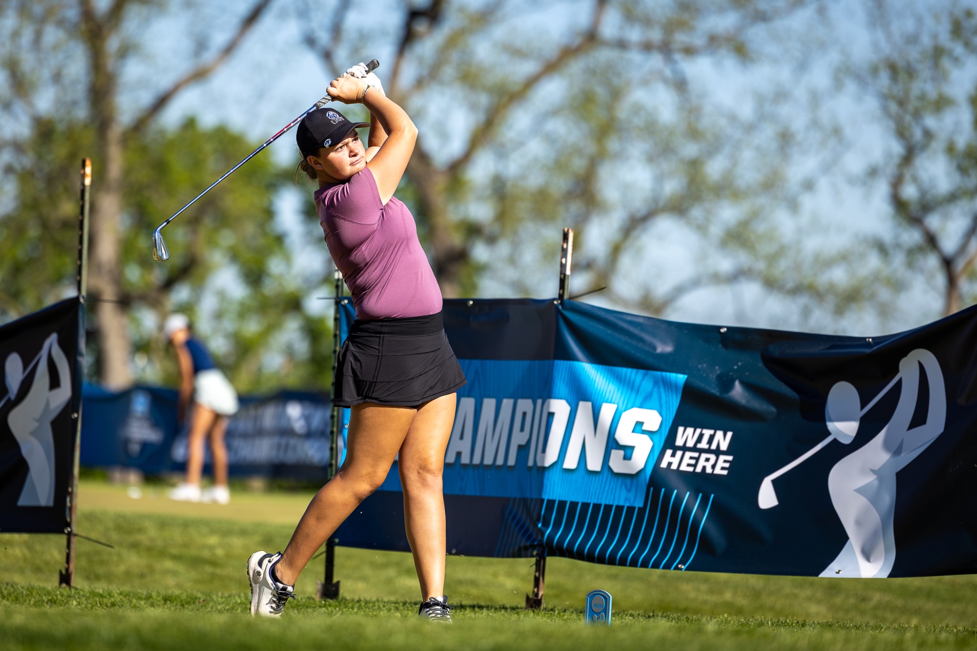 A women's golfer at the NCAA II Central Regional. 