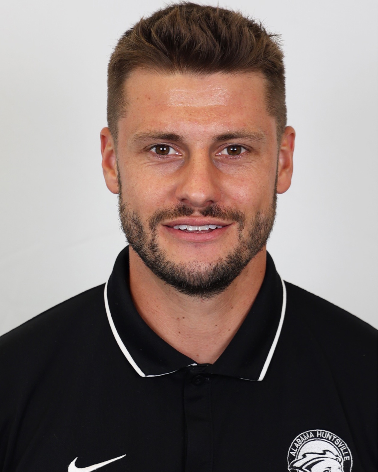 Ashley Phillips headshot.