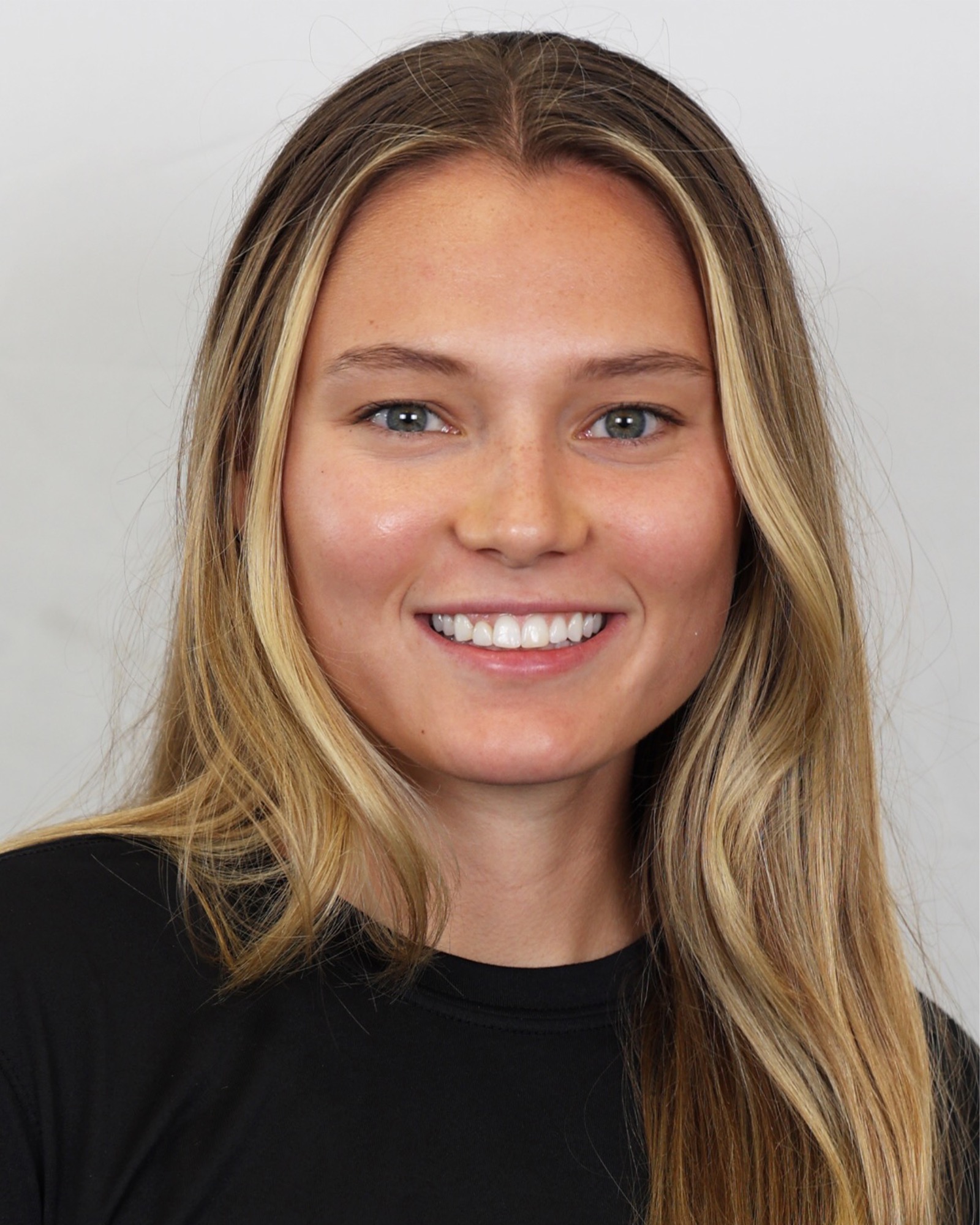 Melissa Reeves headshot.