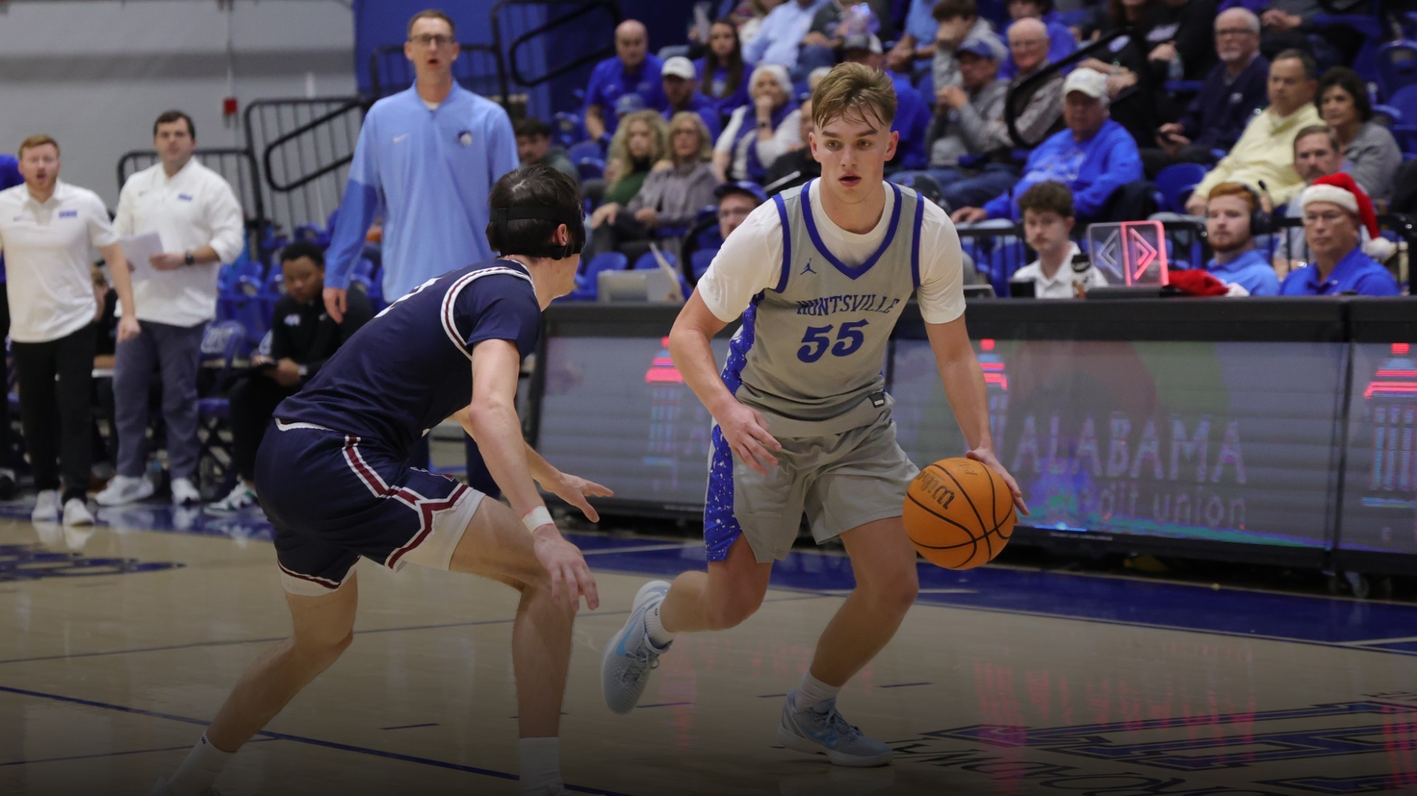 Knute Wood dribbling