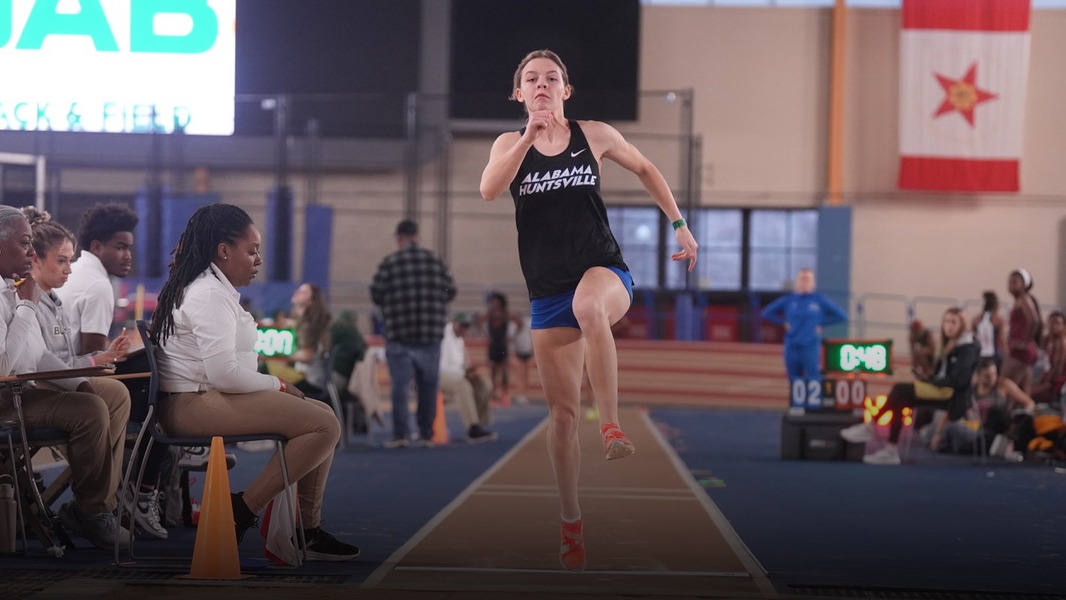 Caroline Sanders triple jumping