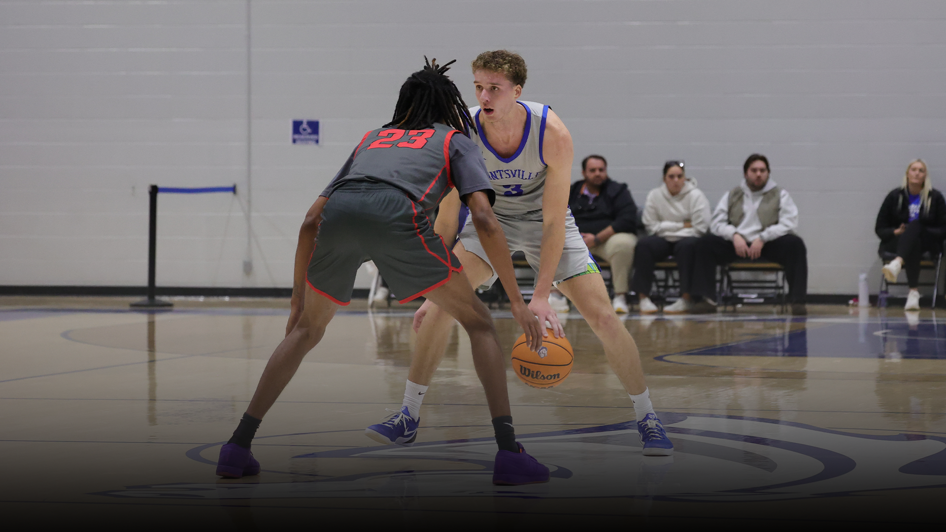 Thomas Allard dribbling