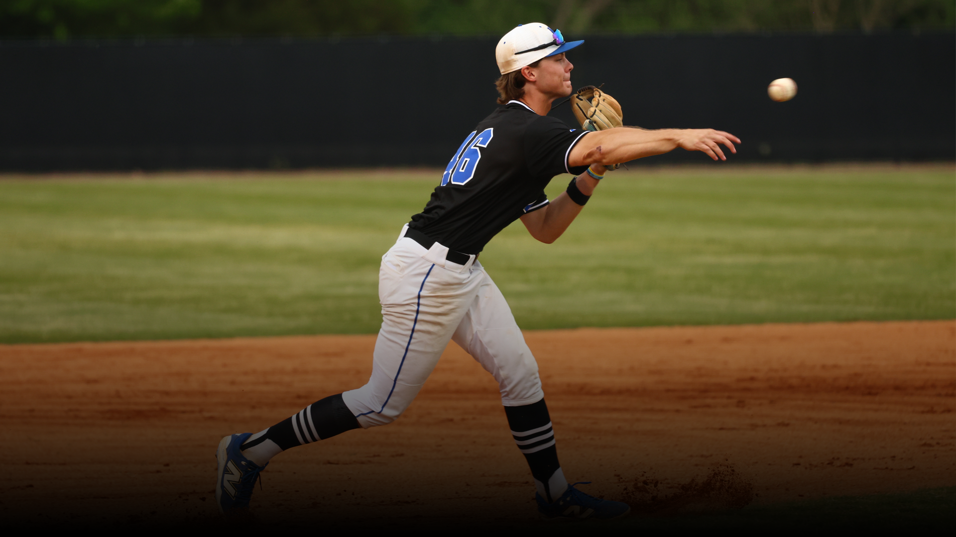 Seth Staggs Makes Throw