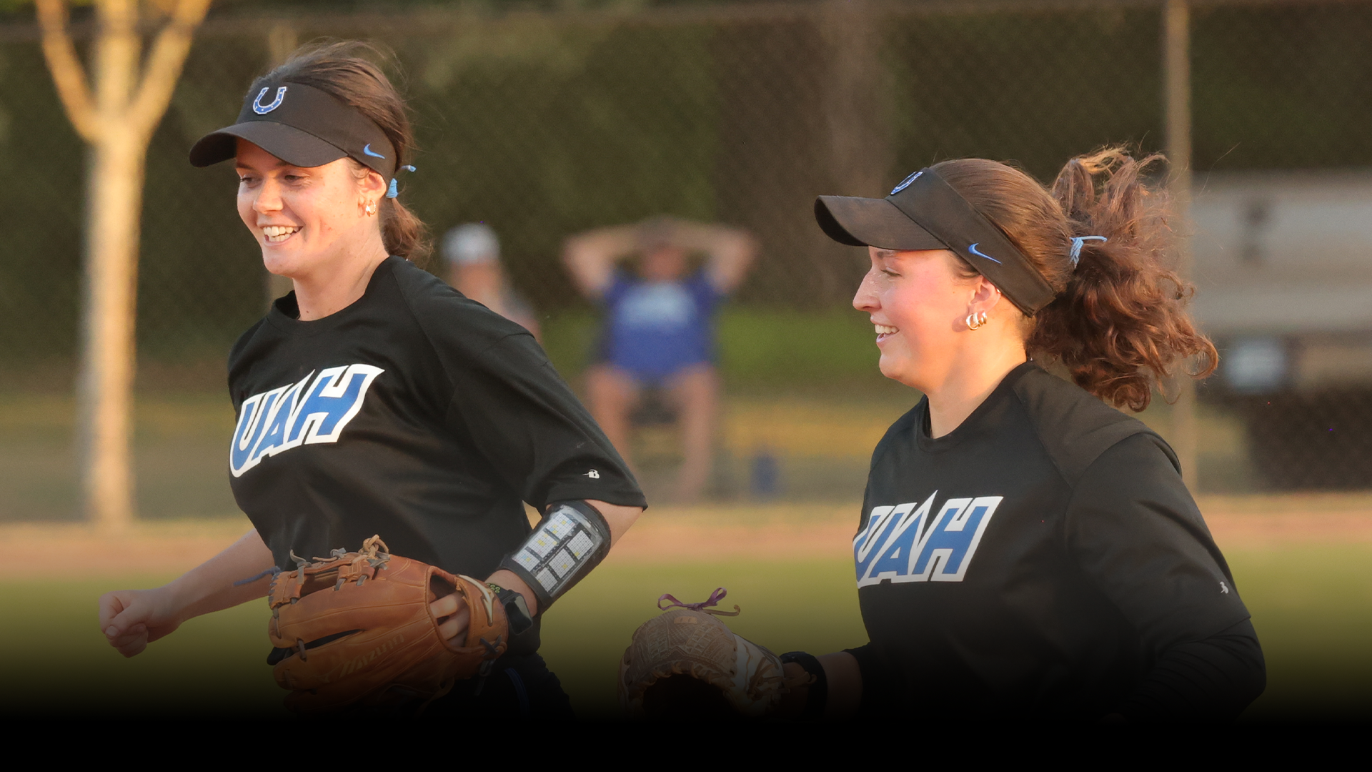 Baylee Darby and Kyie Ballentine smiling