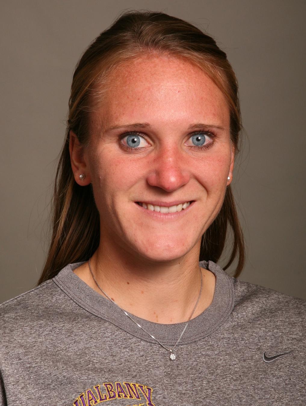Lindsey Hart