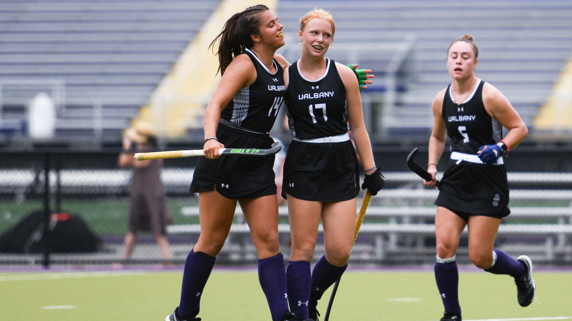Field Hockeys Extends Win Streak to Four University at Albany Great Danes