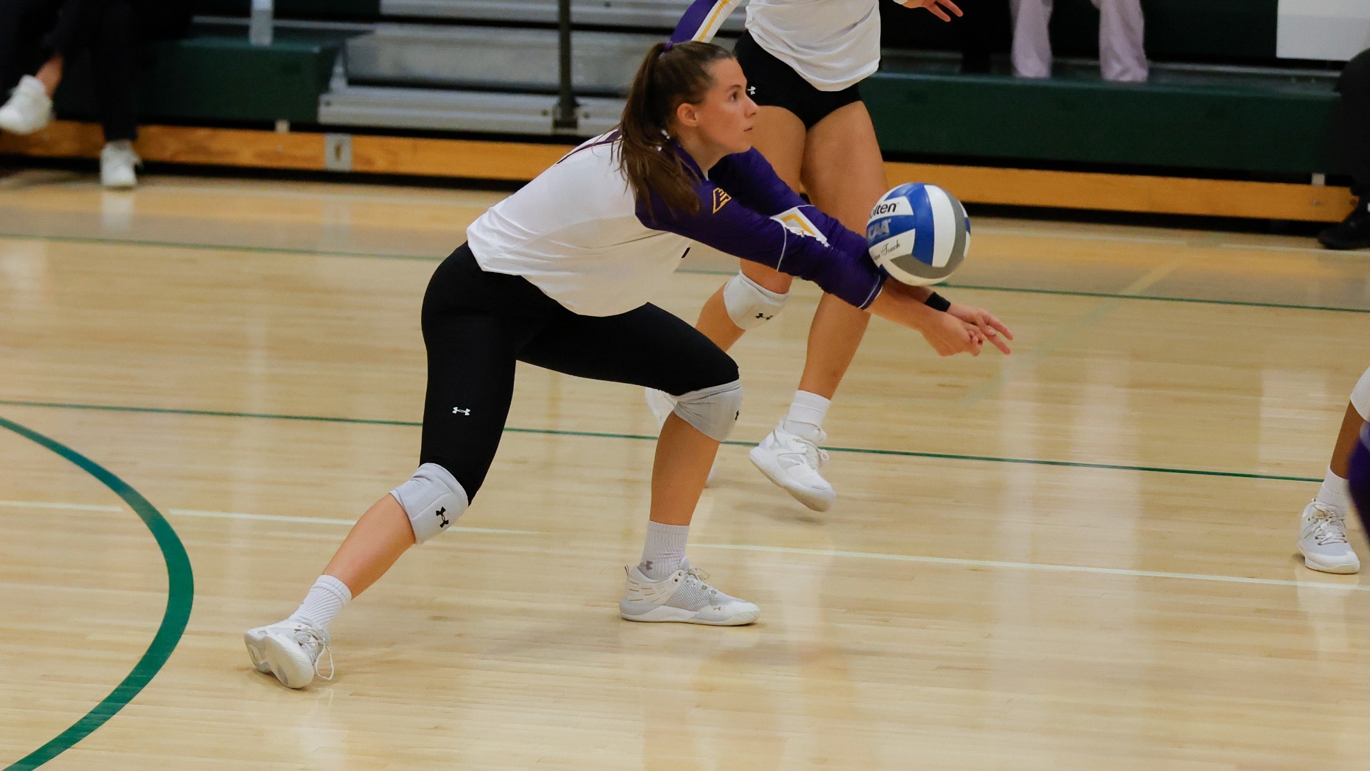 Volleyball Hosts International Students Night, Spread Respect Match