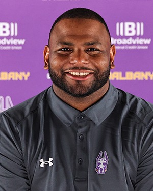 Jaylen bond Headshot