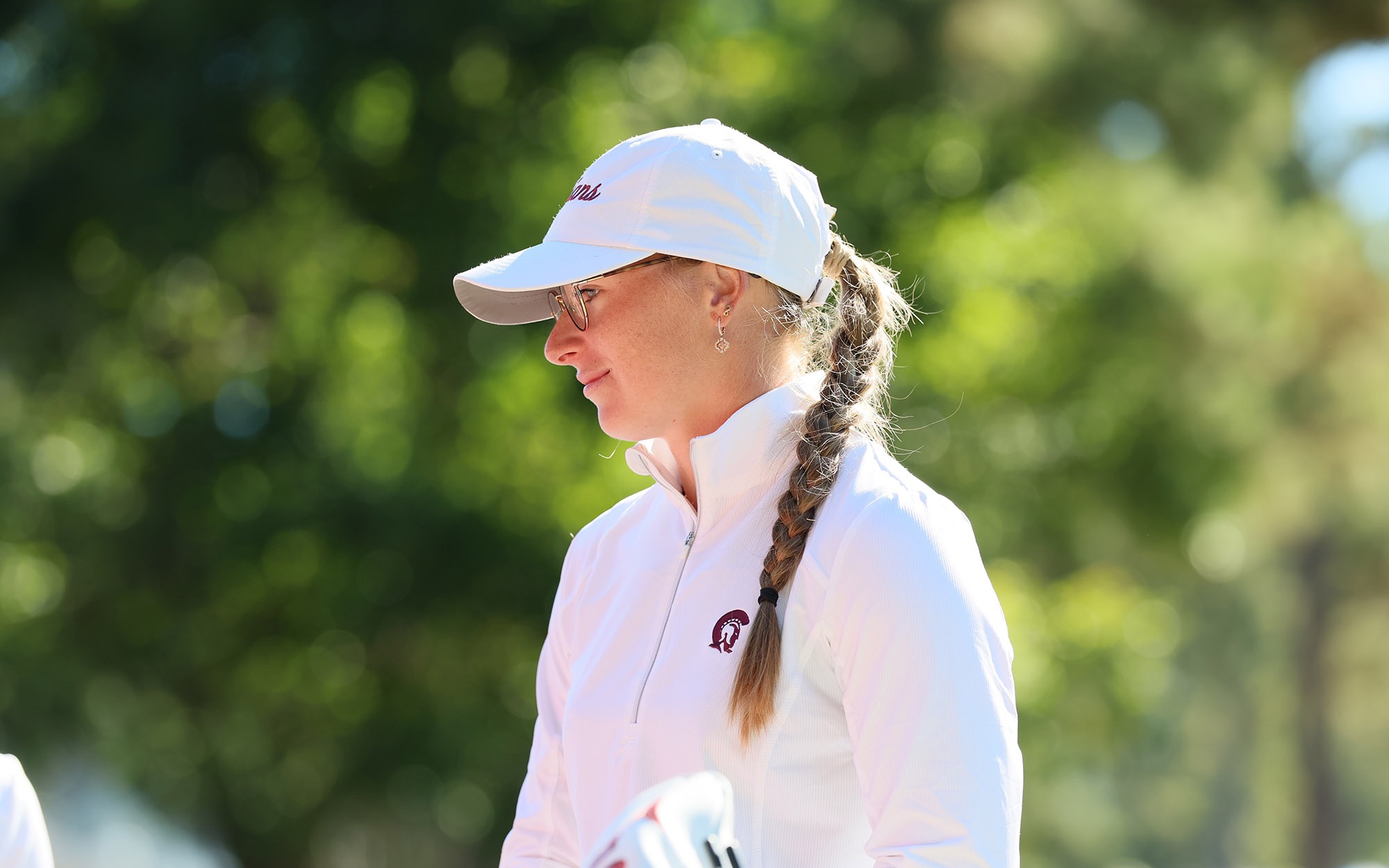 Eleonore Golfer of the Month 