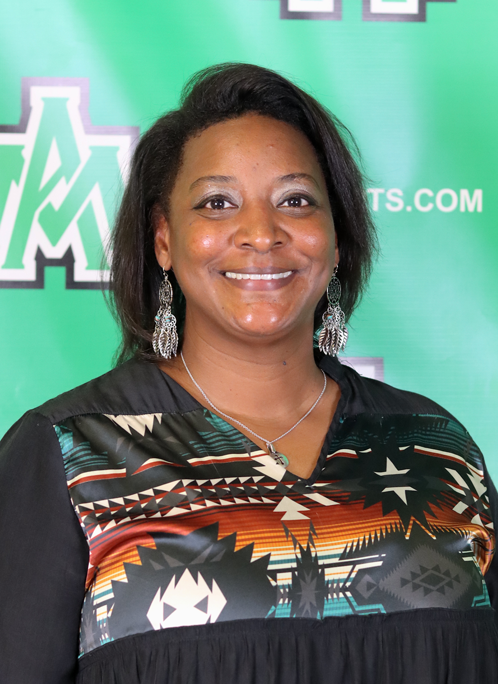 Coach English 2023 Headshot V3