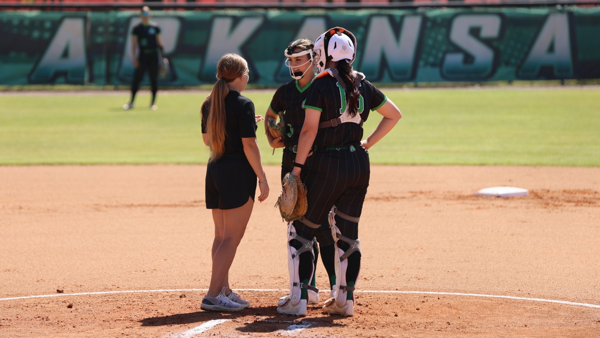 Ronnie Johnson and Carleigh Deeds with AC Skylar Padgett vs NWOSU 2026