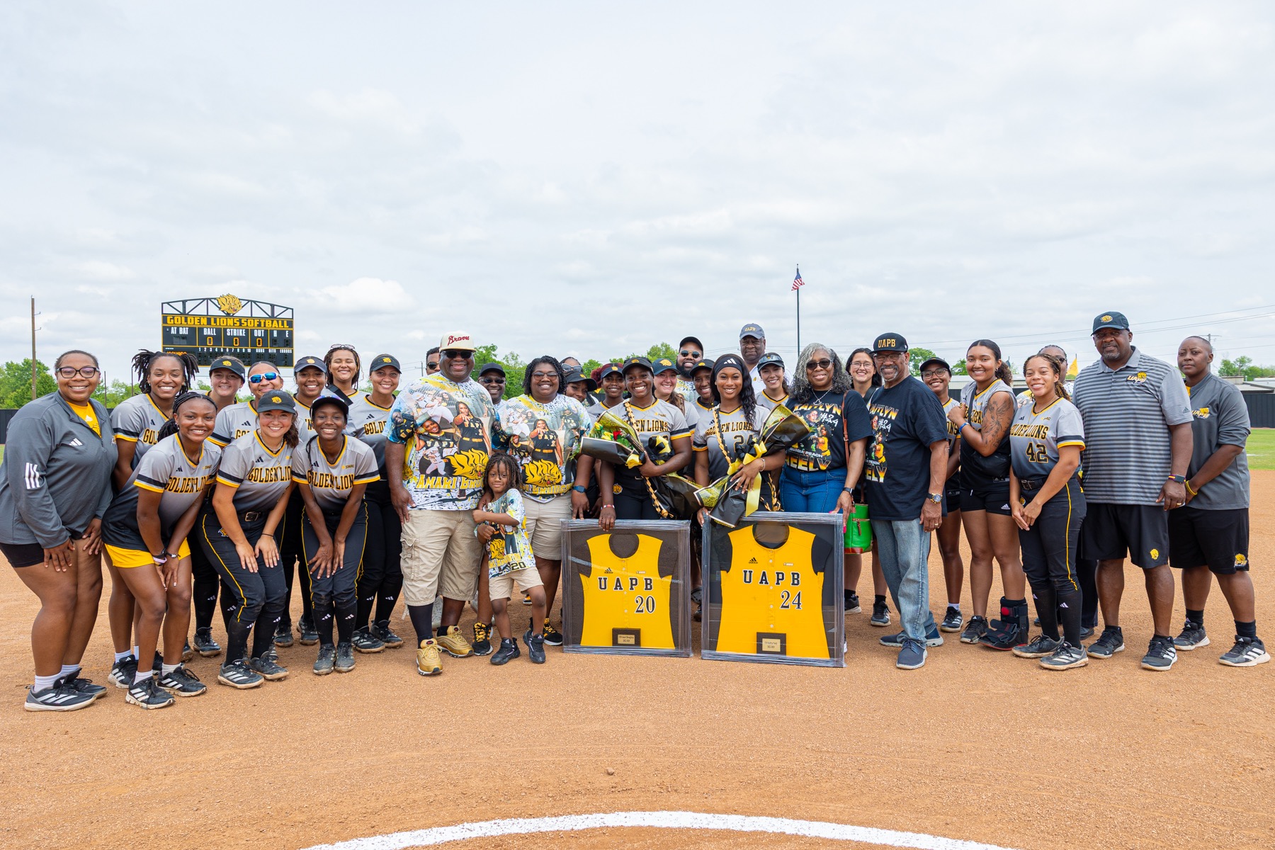 Softball Senior Day