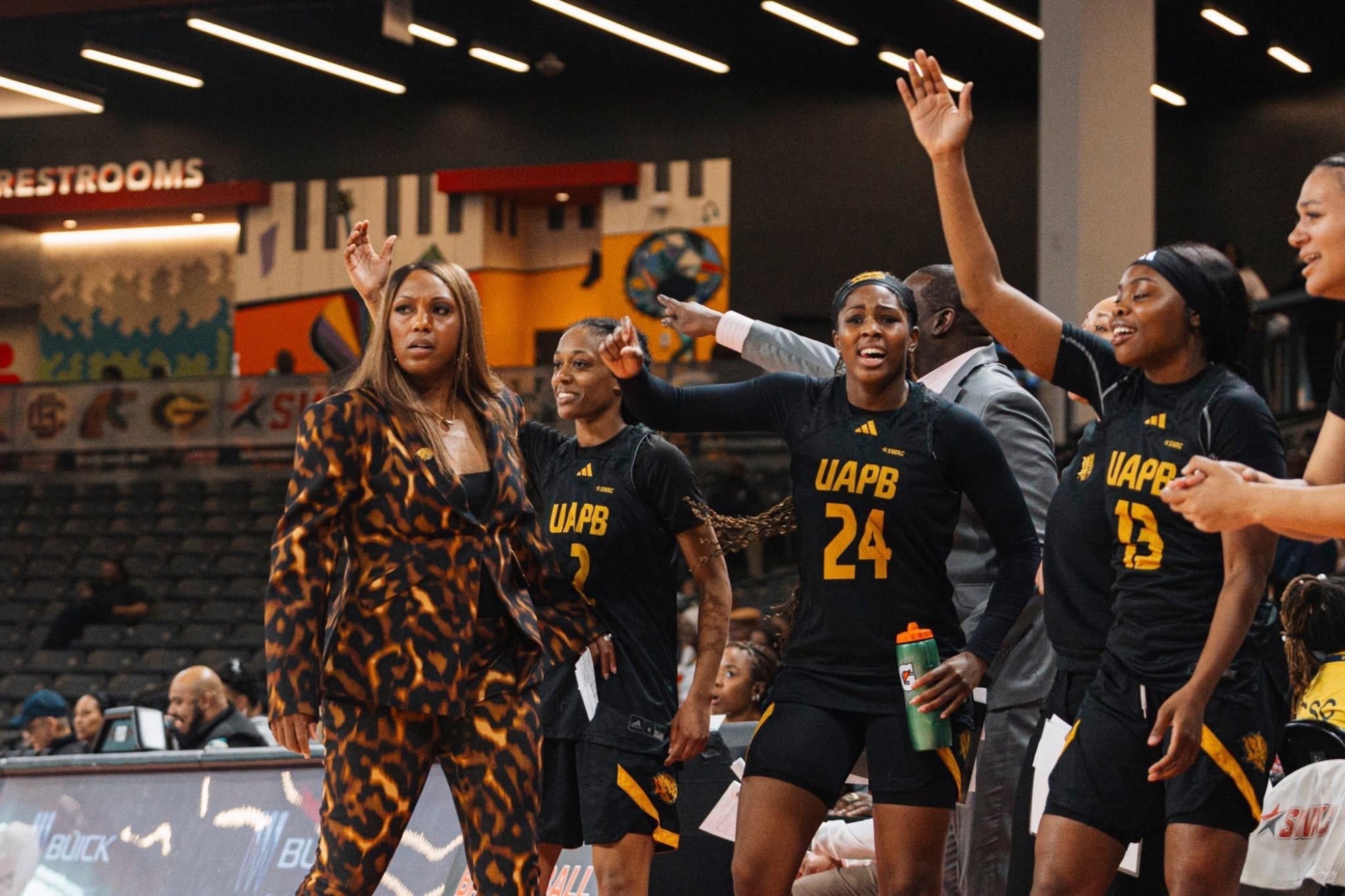 Women’s Basketball 