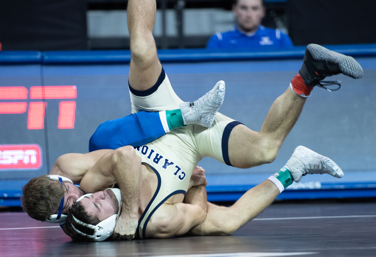 Buffalo Rolls To 266 Win Over Clarion University at Buffalo