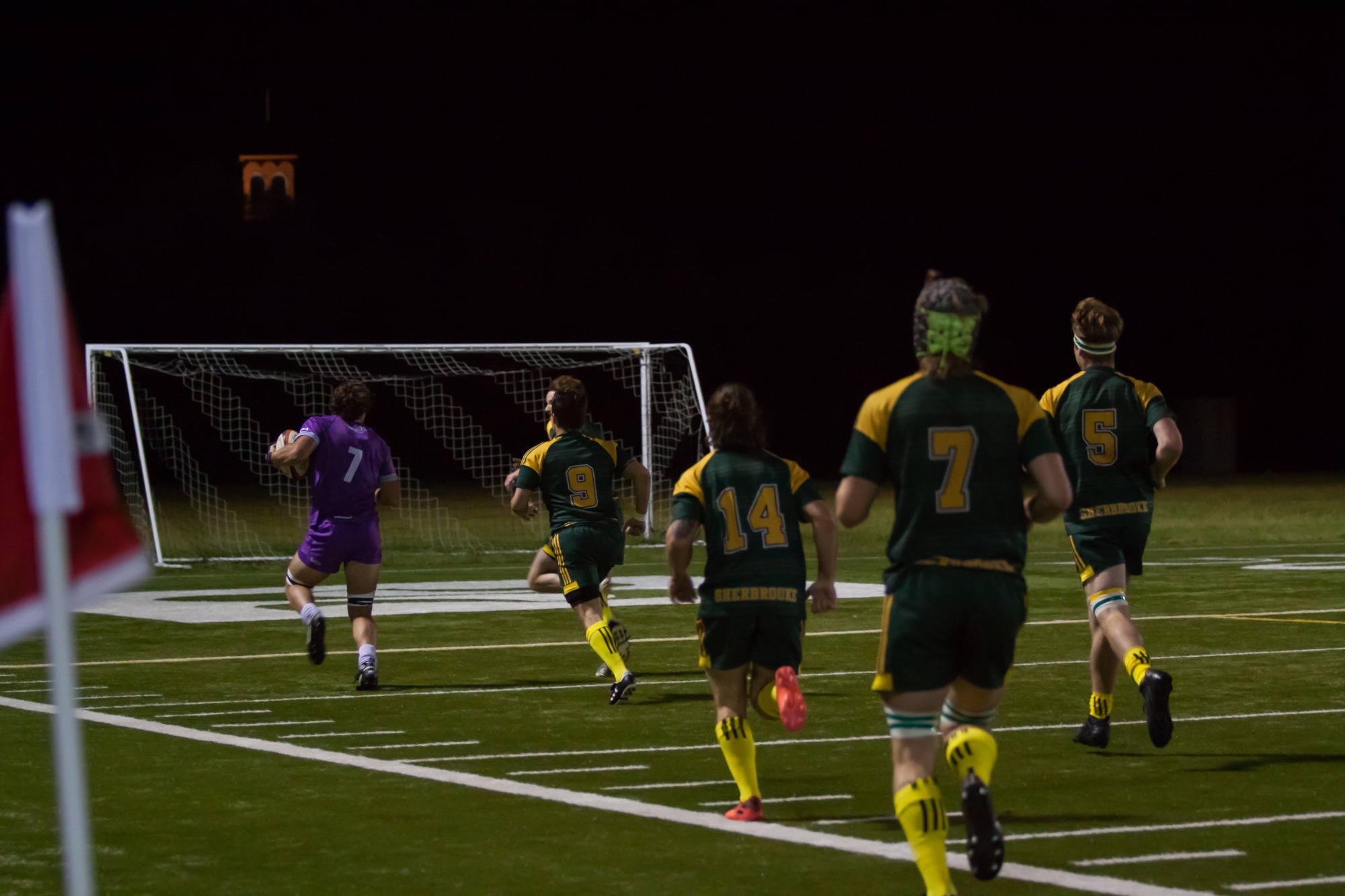 Gaiters Have Their Way with Vert et Or in Friday Night Clash