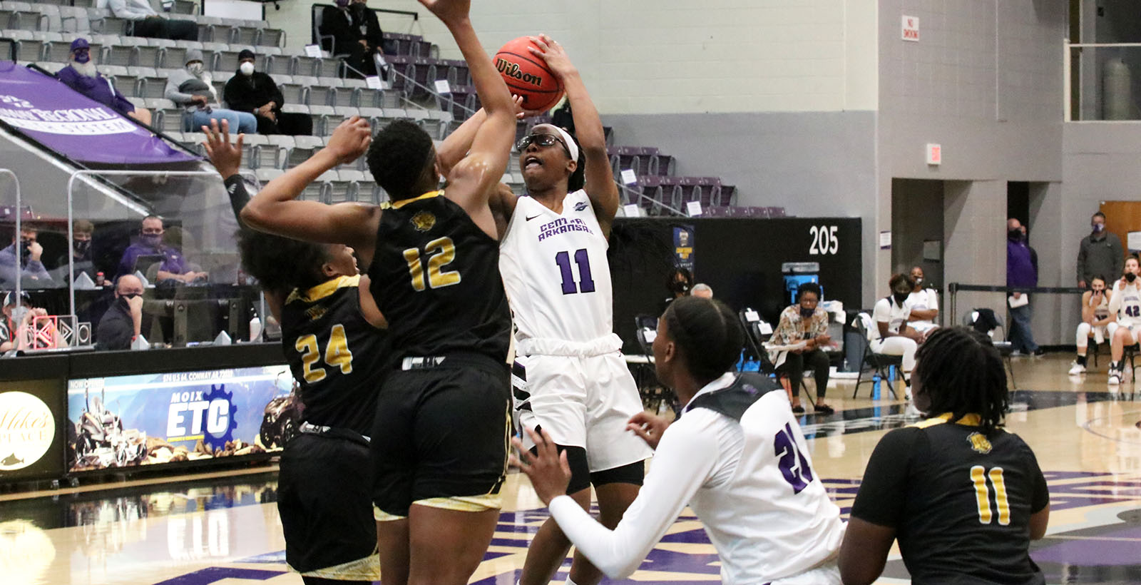 Savanna Walker 202122 Women's Basketball University of Central