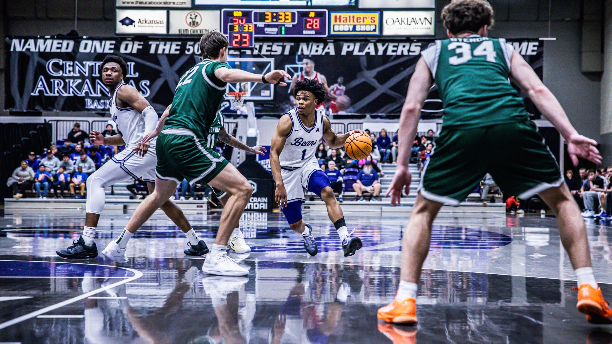 Hunter with the ball