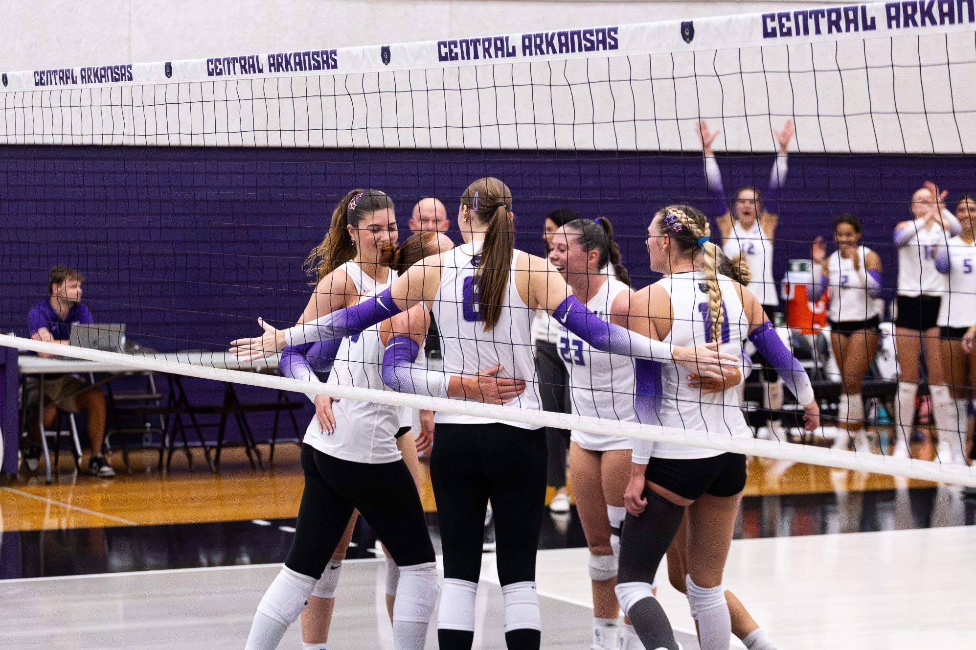 VB vs EKU