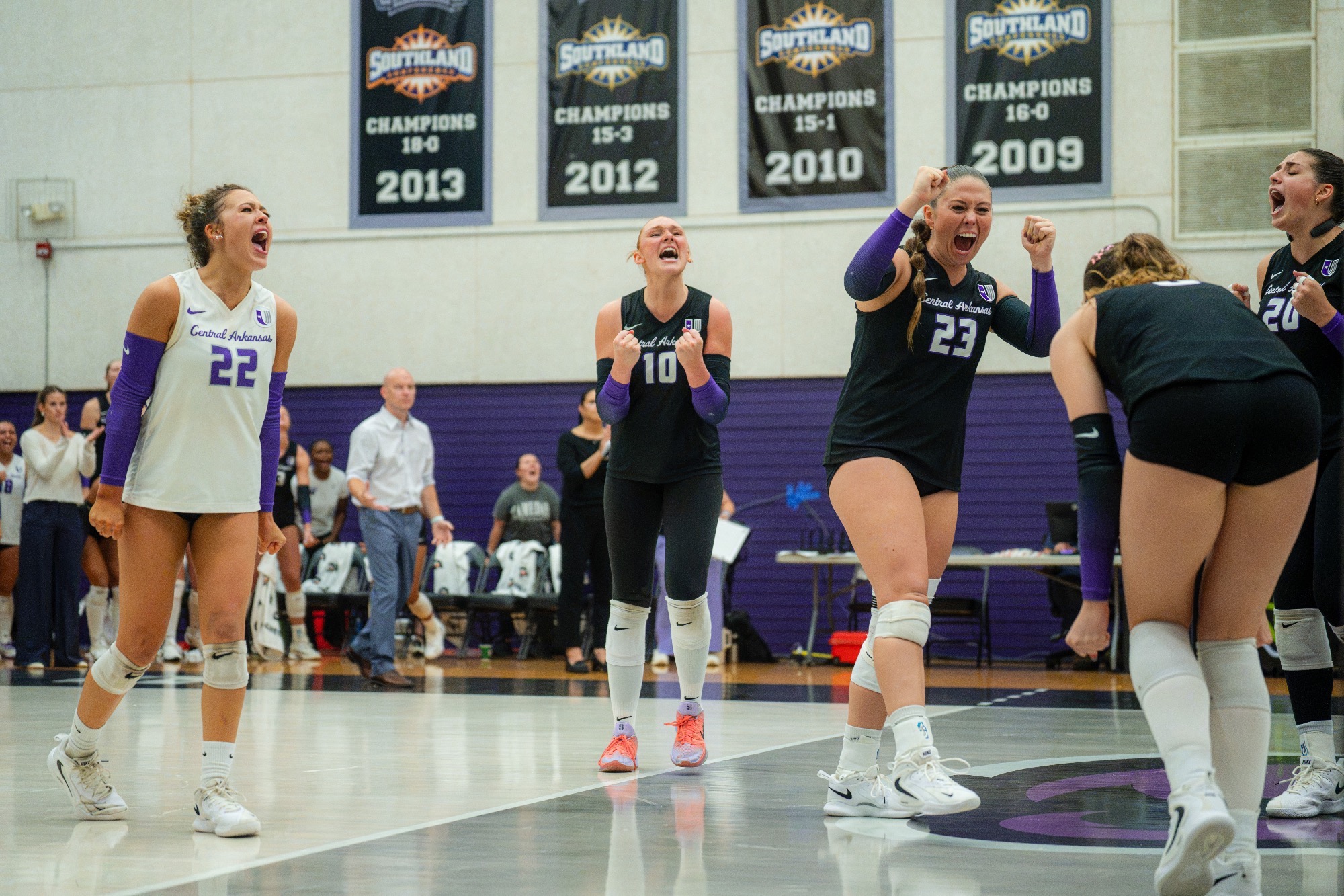 VB Celebration Yell