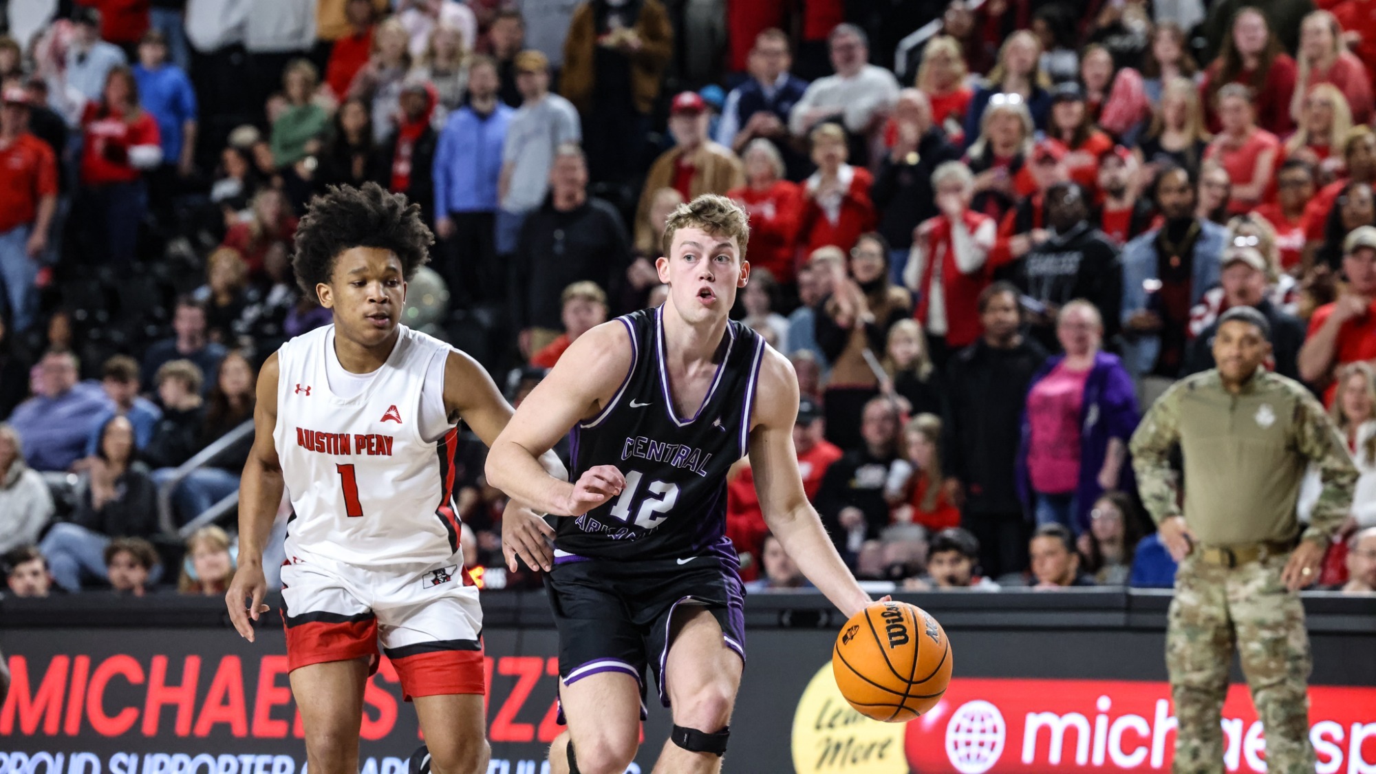 Ty Robison on the dribble
