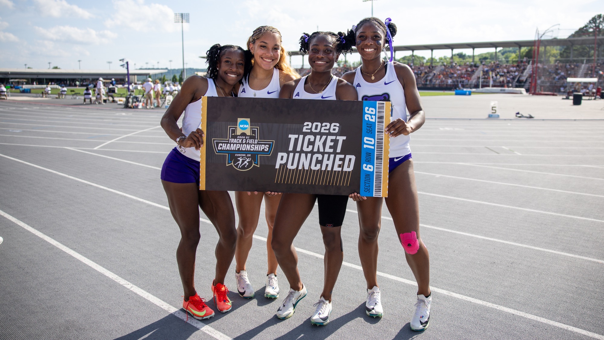 WT&F 4x1 NCAA Punch