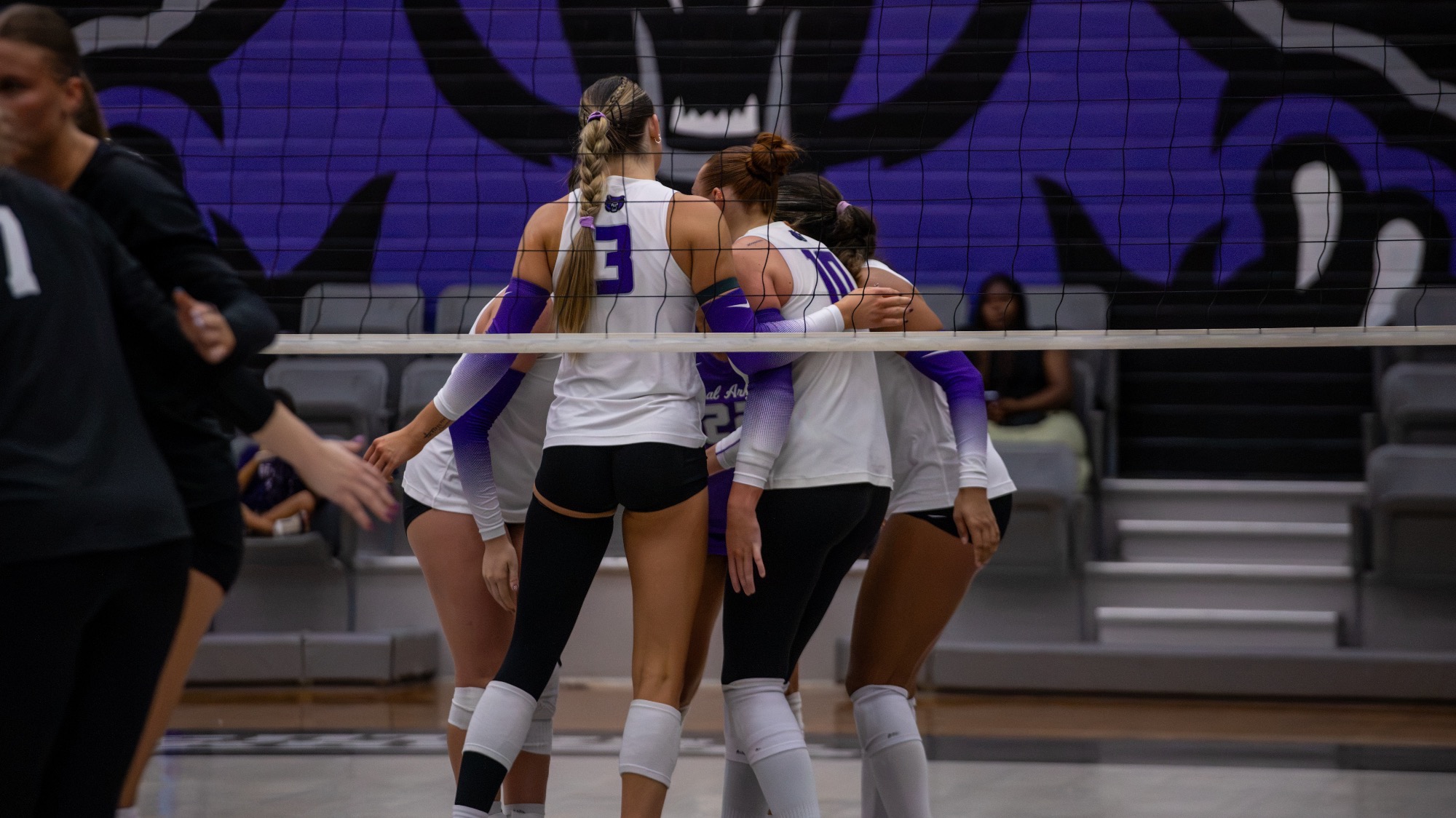 Huddle vs EKU