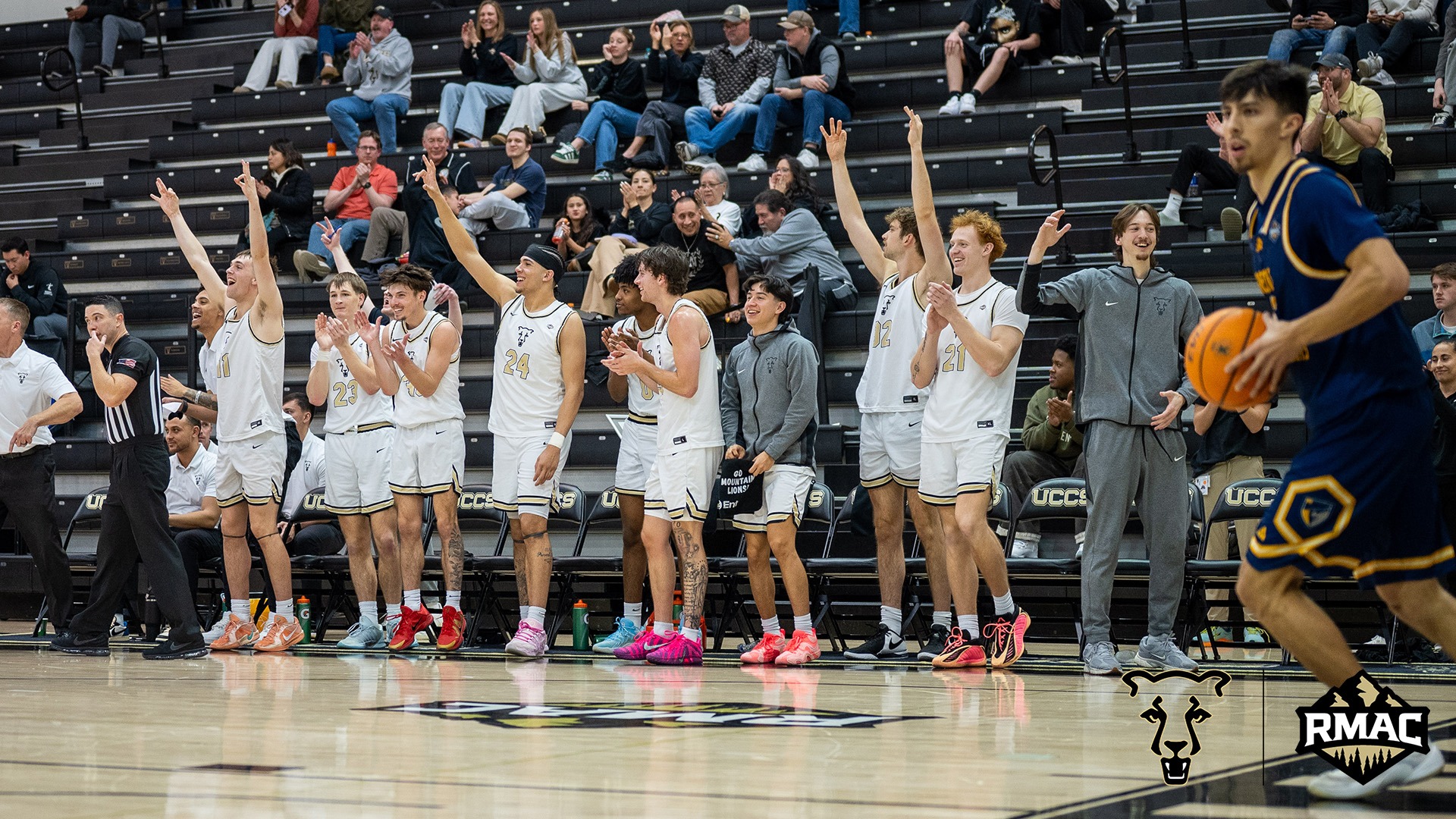 Story Photo MBB vs WCU 12926