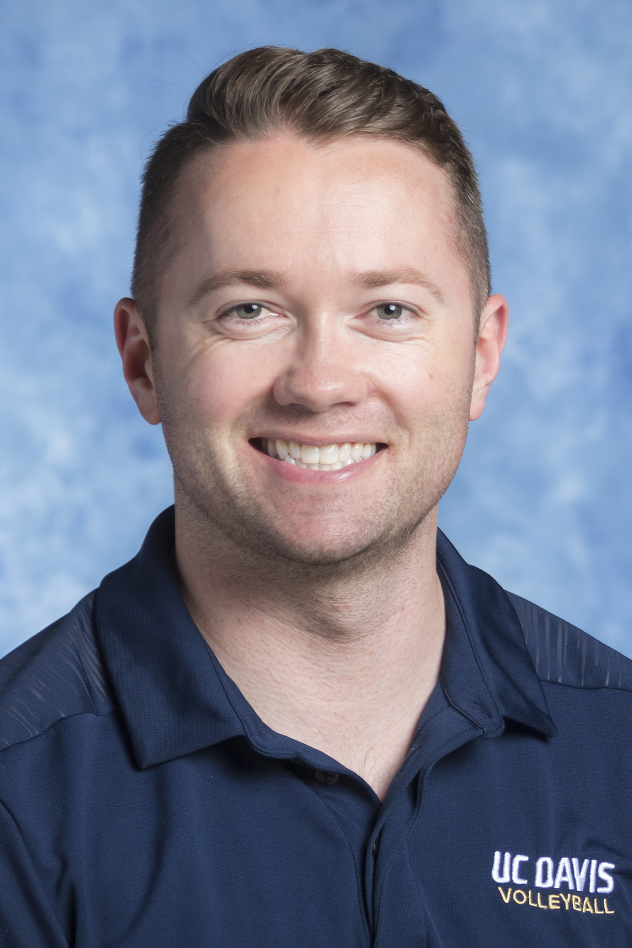 Associate head coach Bryce Williams 2021 volleyball head shot