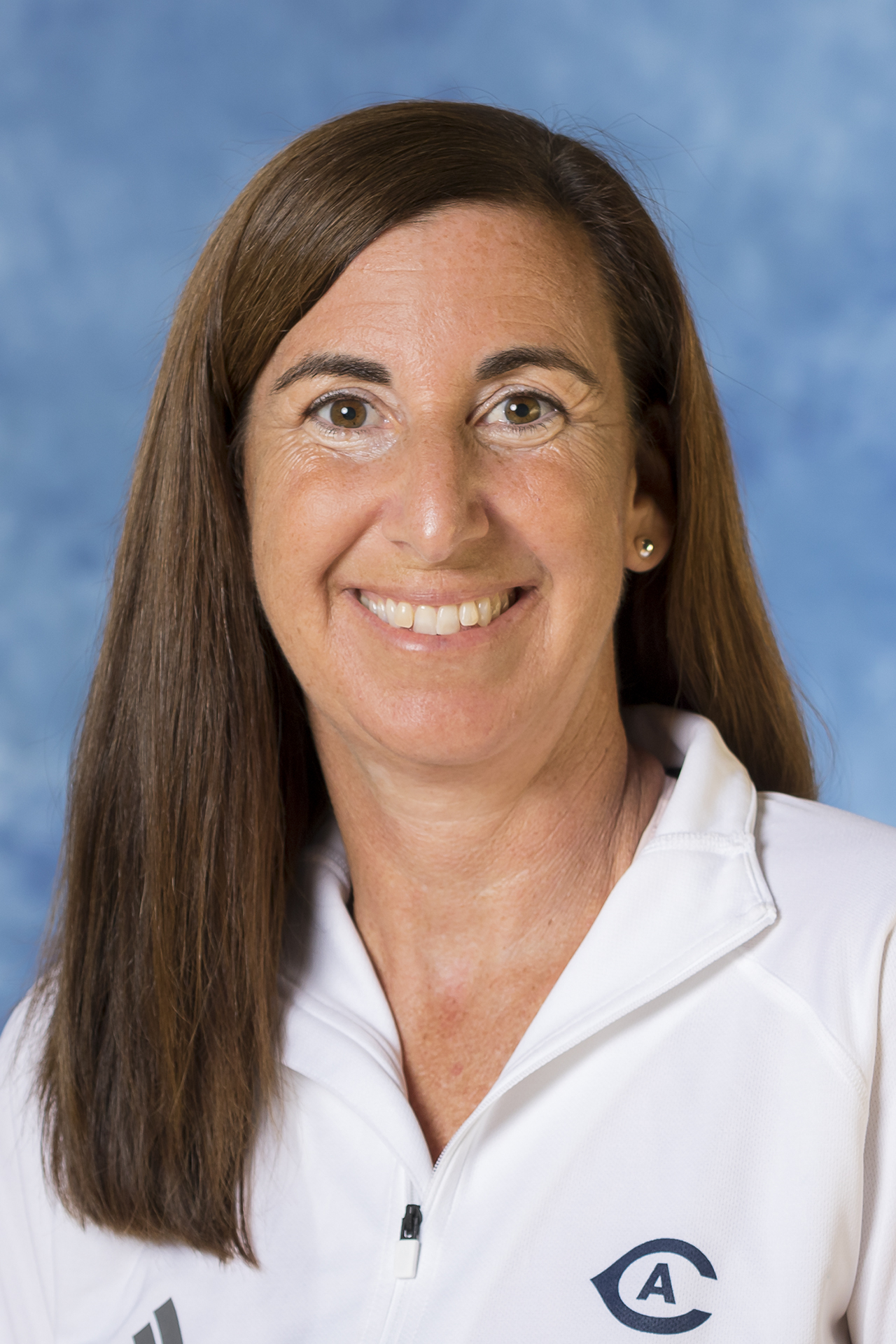 Suzanne Isidor 2021-22 head shot
