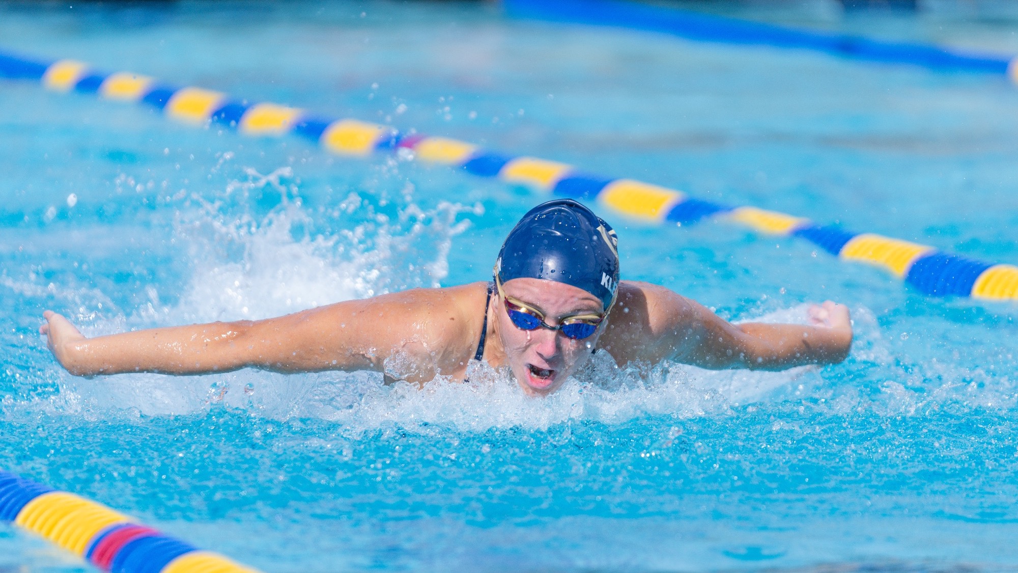 2026-10-03 Gabrielle Kleman Swimmers Start Season At PAC Invite