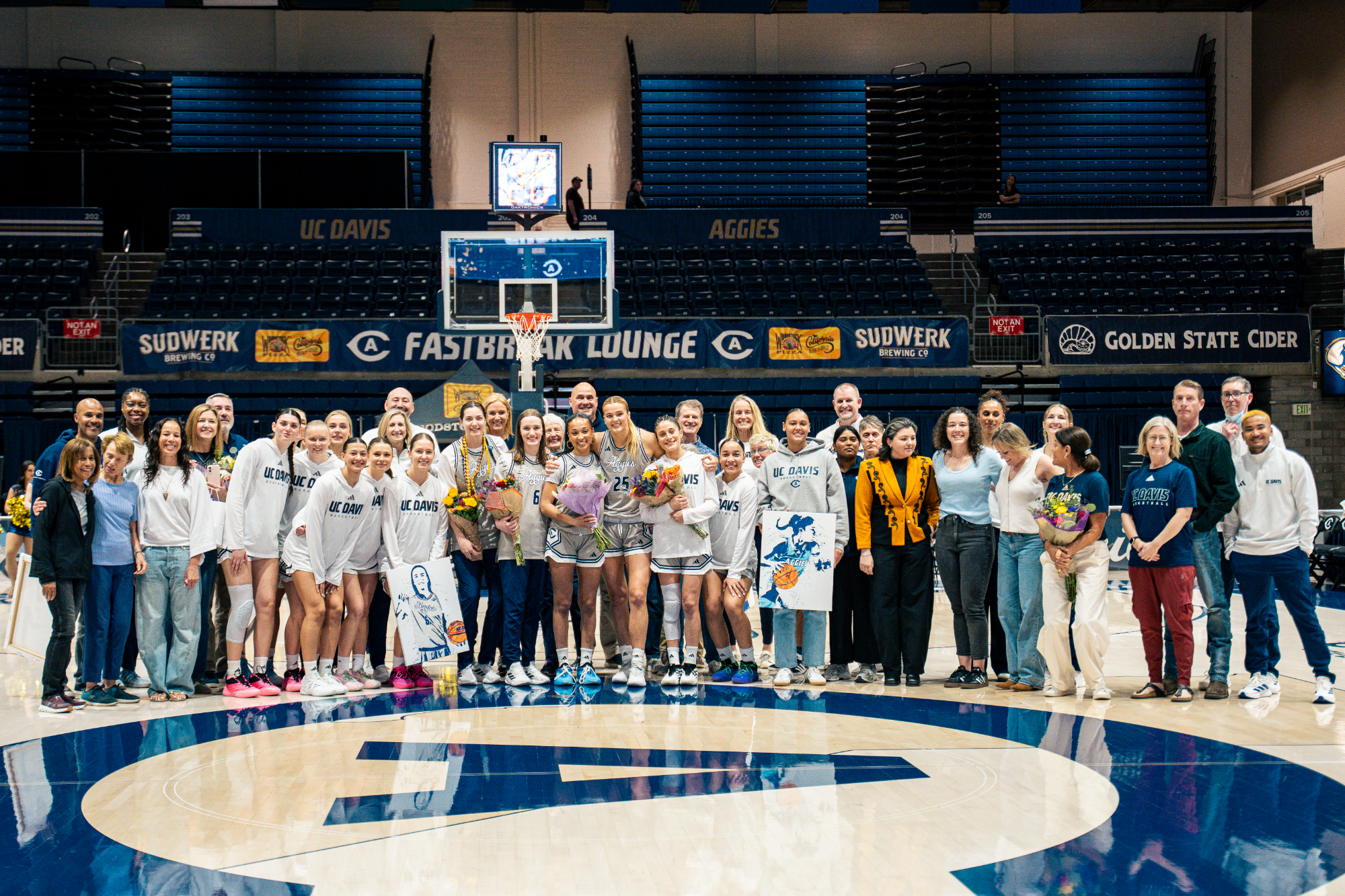 WBB Senior Day