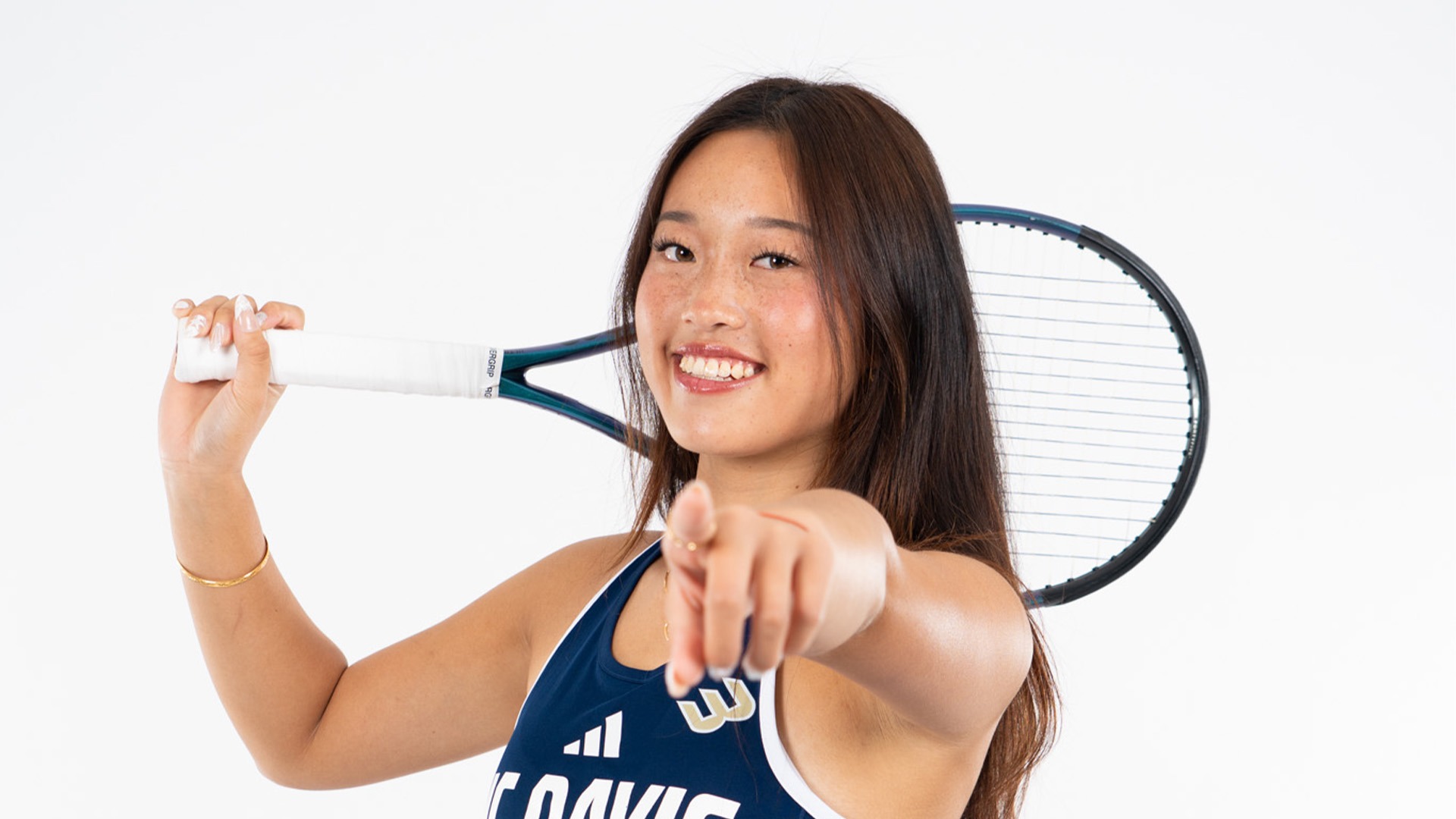 Aileena Hu